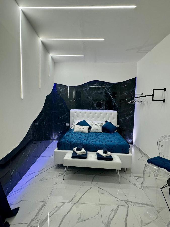Onny's House Bed & Breakfast Bari