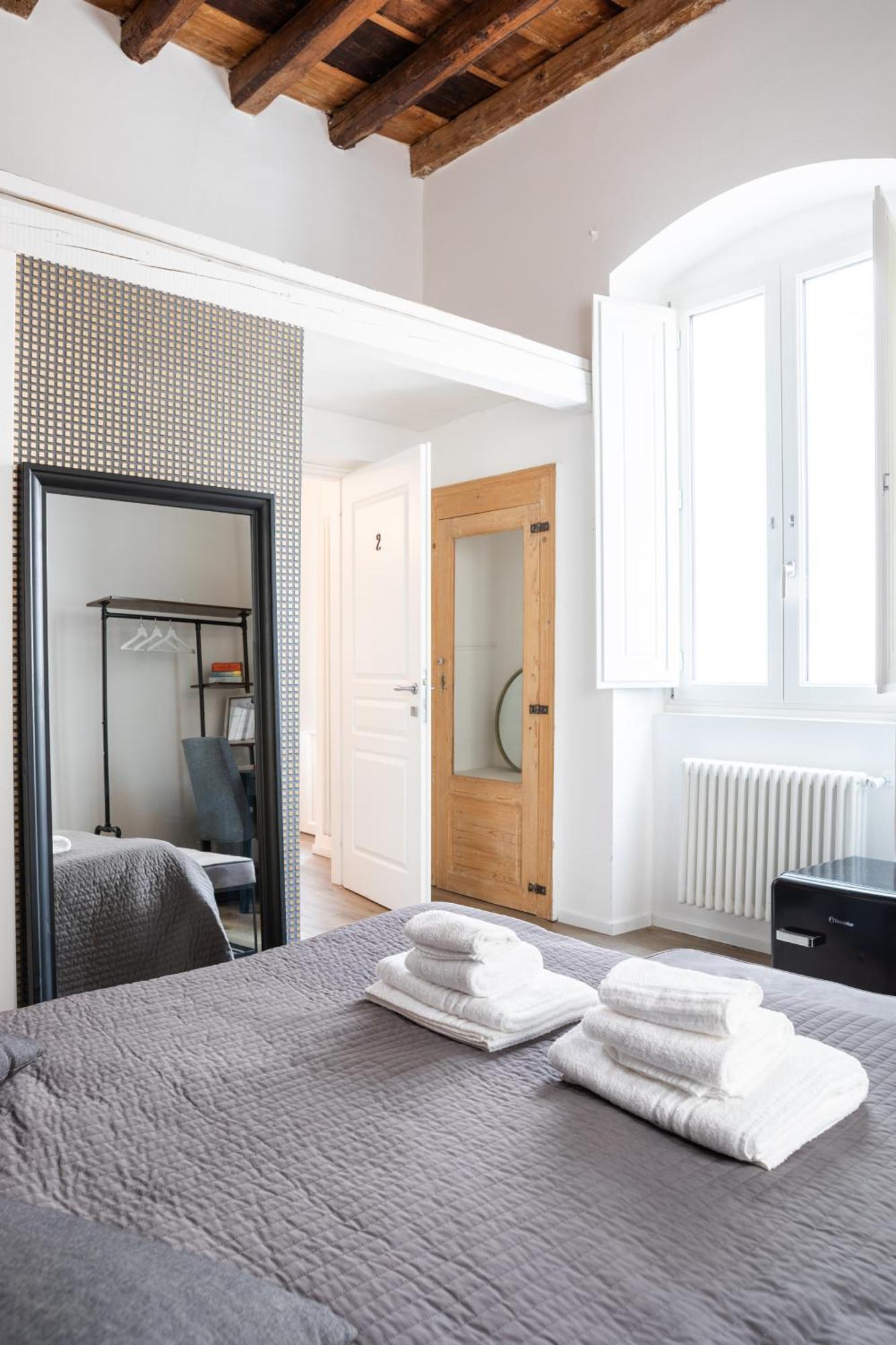 Landlord 8 - Finestra Sulla Cattedrale Guest house