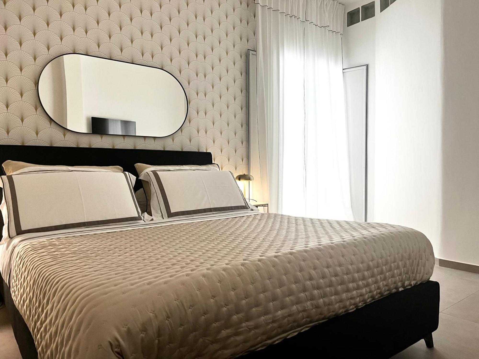 Via Dante Luxury Apartament Bari