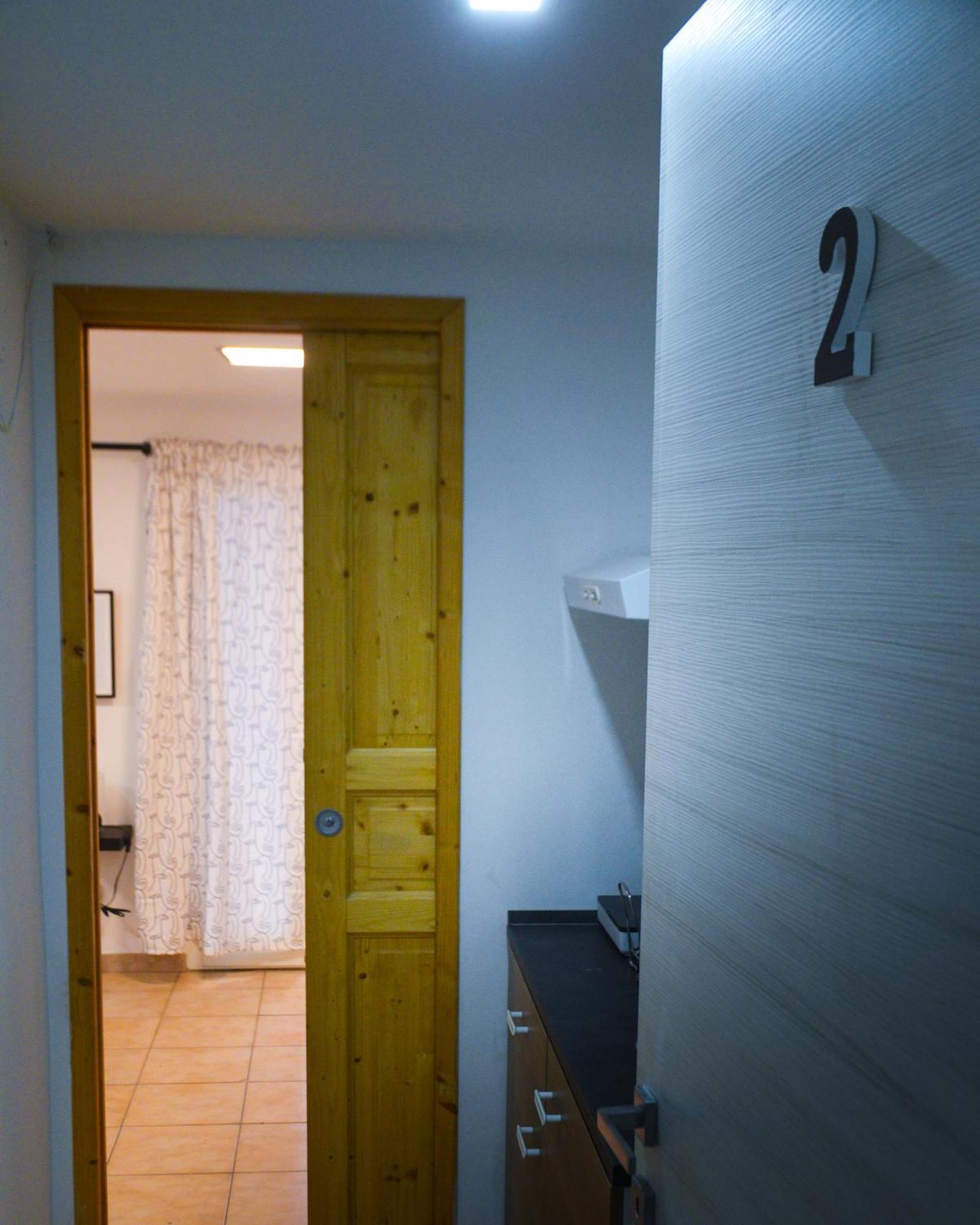 Manzoni 10 Apartment