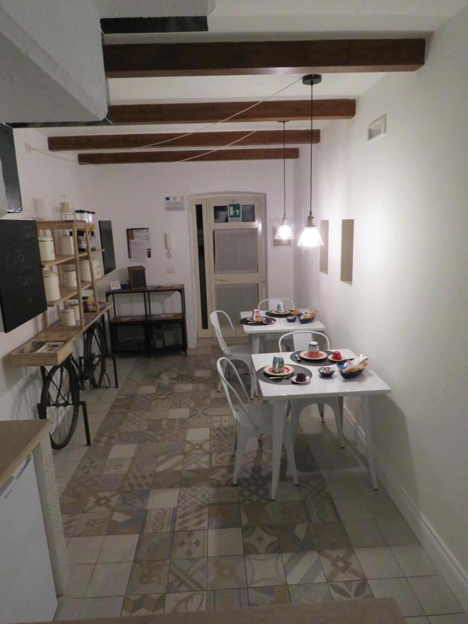 Apulia 35 *