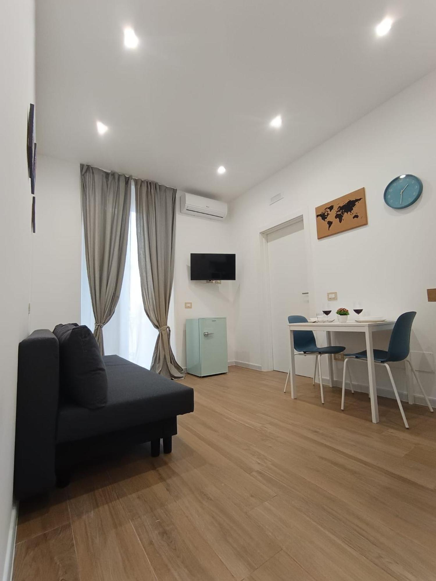 Dimora Crispi 70 * Bari