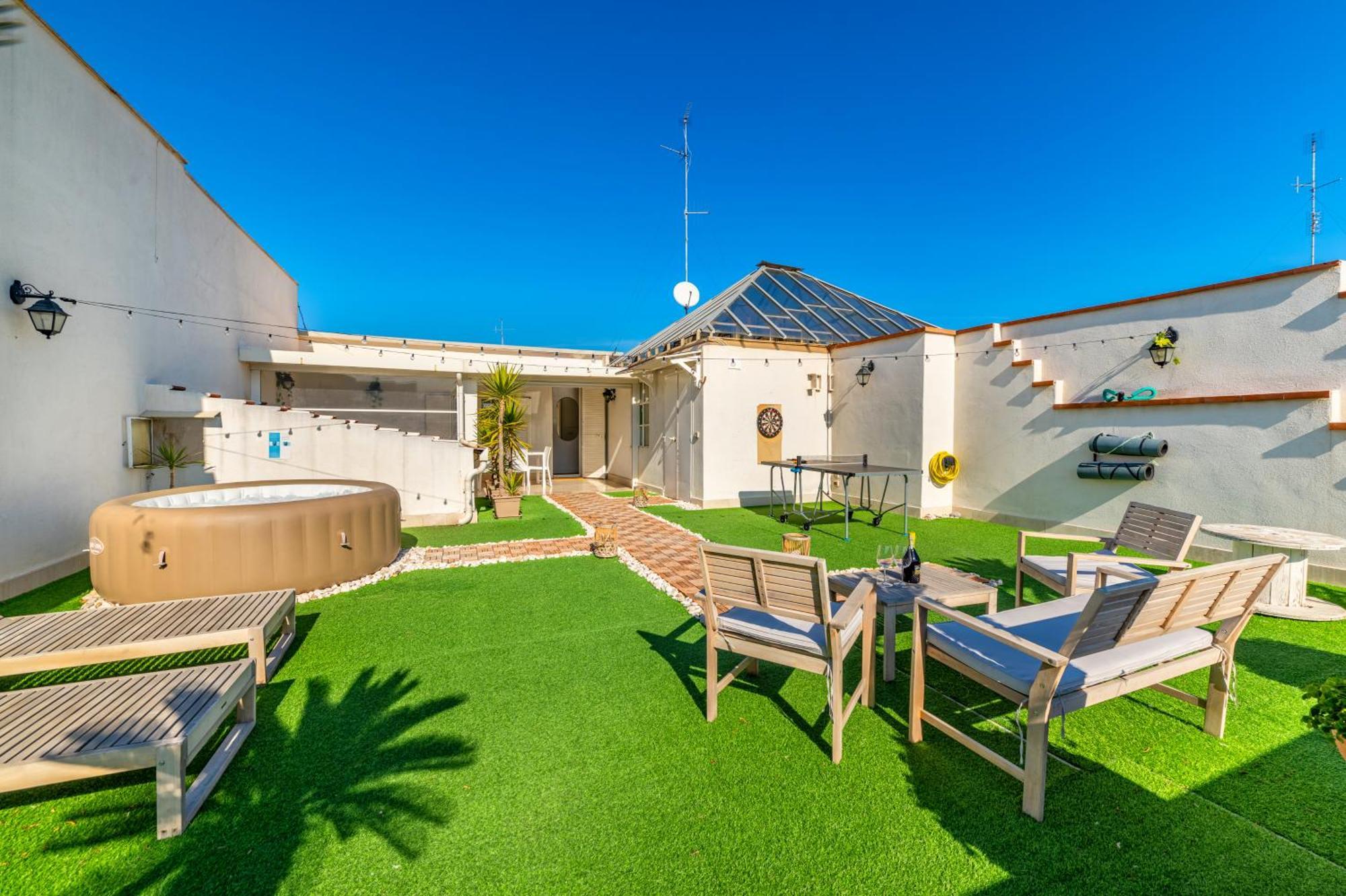 150mq Rooftop Paradise - Spacious Private Terrace *