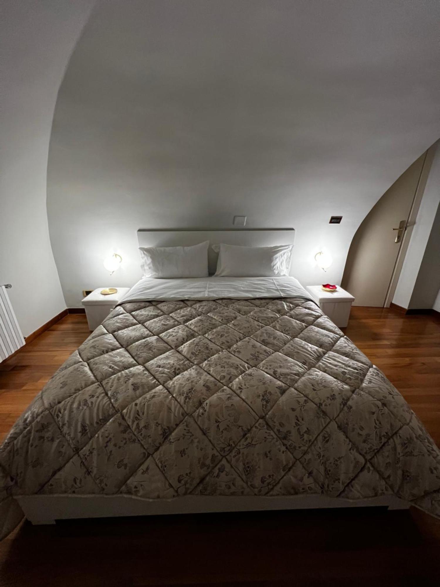 Calefati Gallery Luxury * Bari