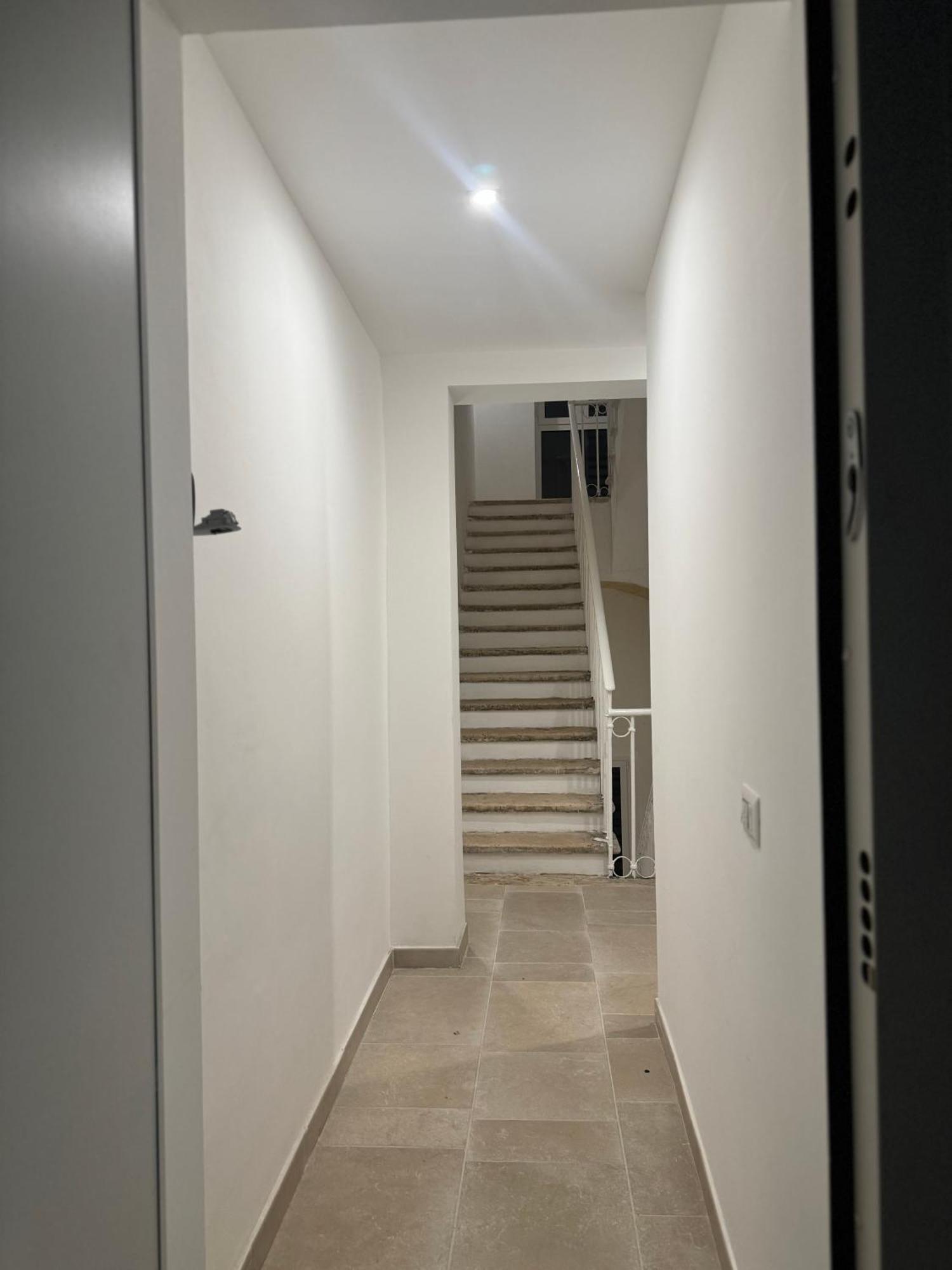 Apartment Flary *