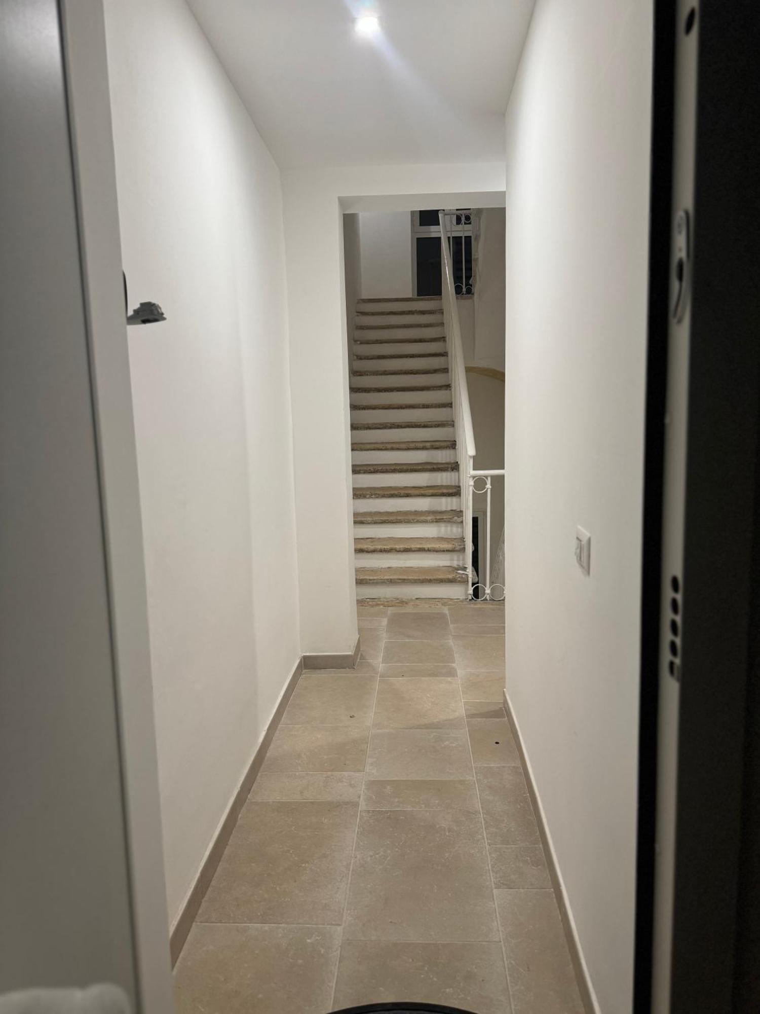 Flary Apartment *