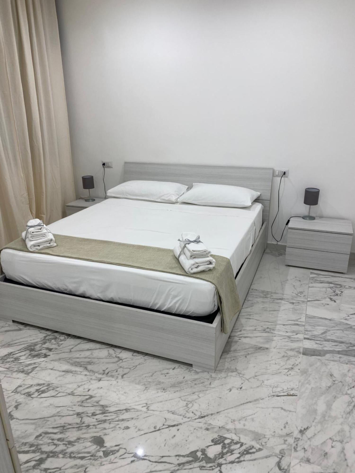 Bed & Breakfast De Rossi185 Bari