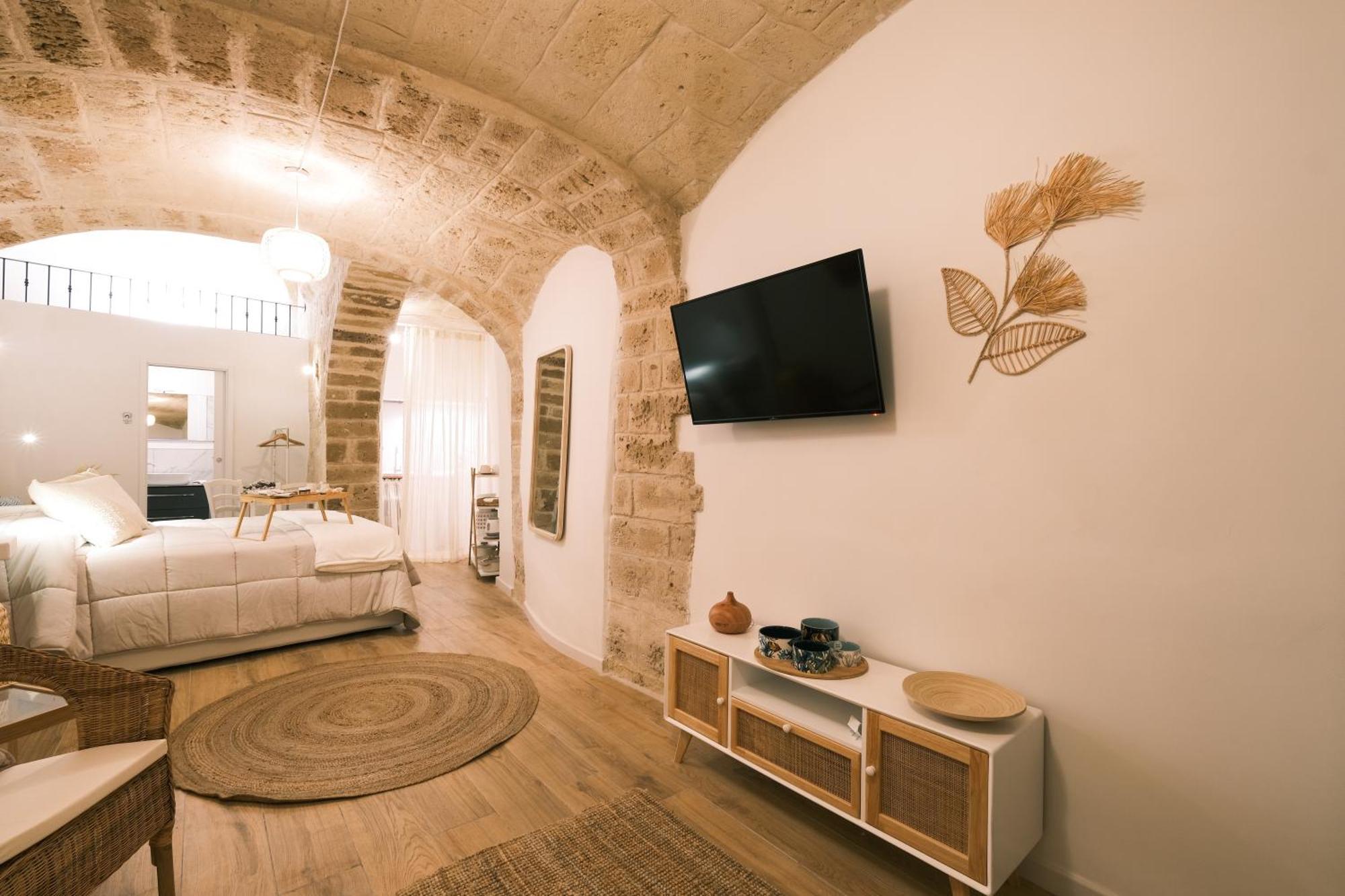 Mary House Bari