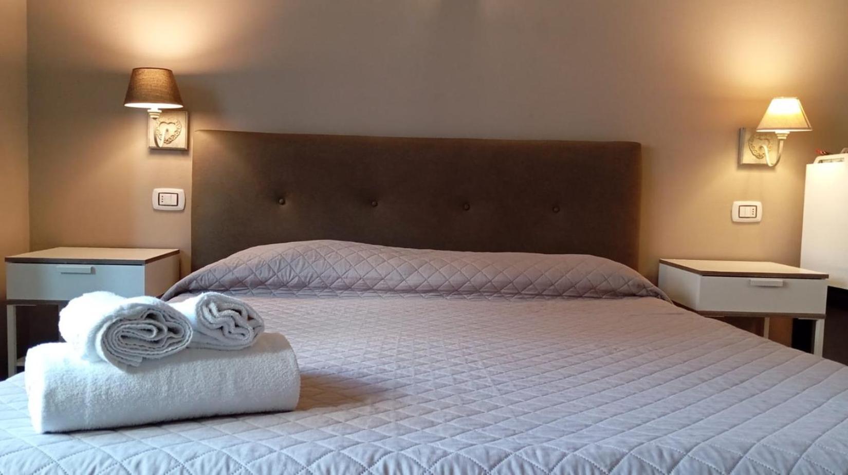 Cconforthotels R&b Cavour 2*