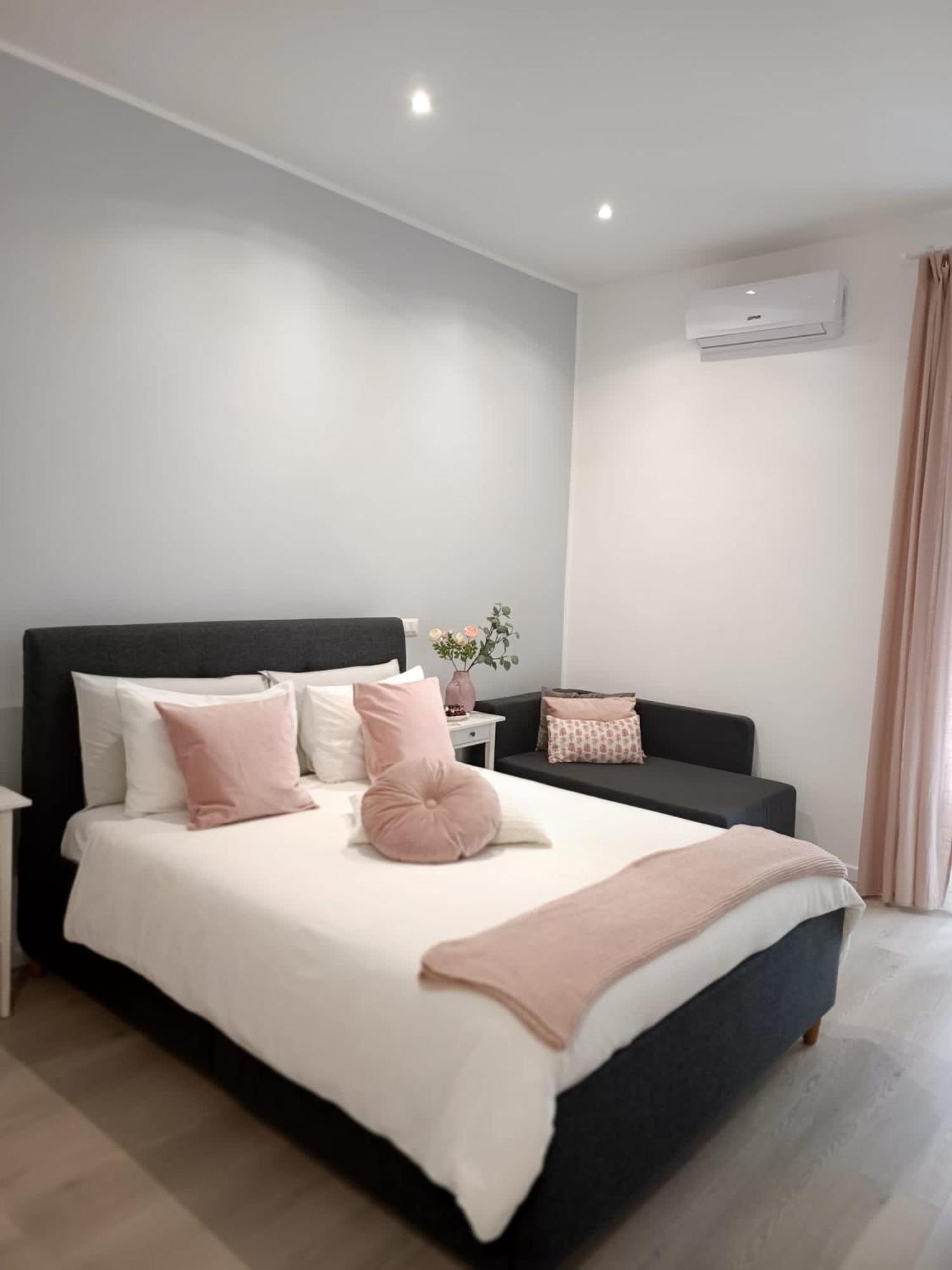 Eden House Apartment