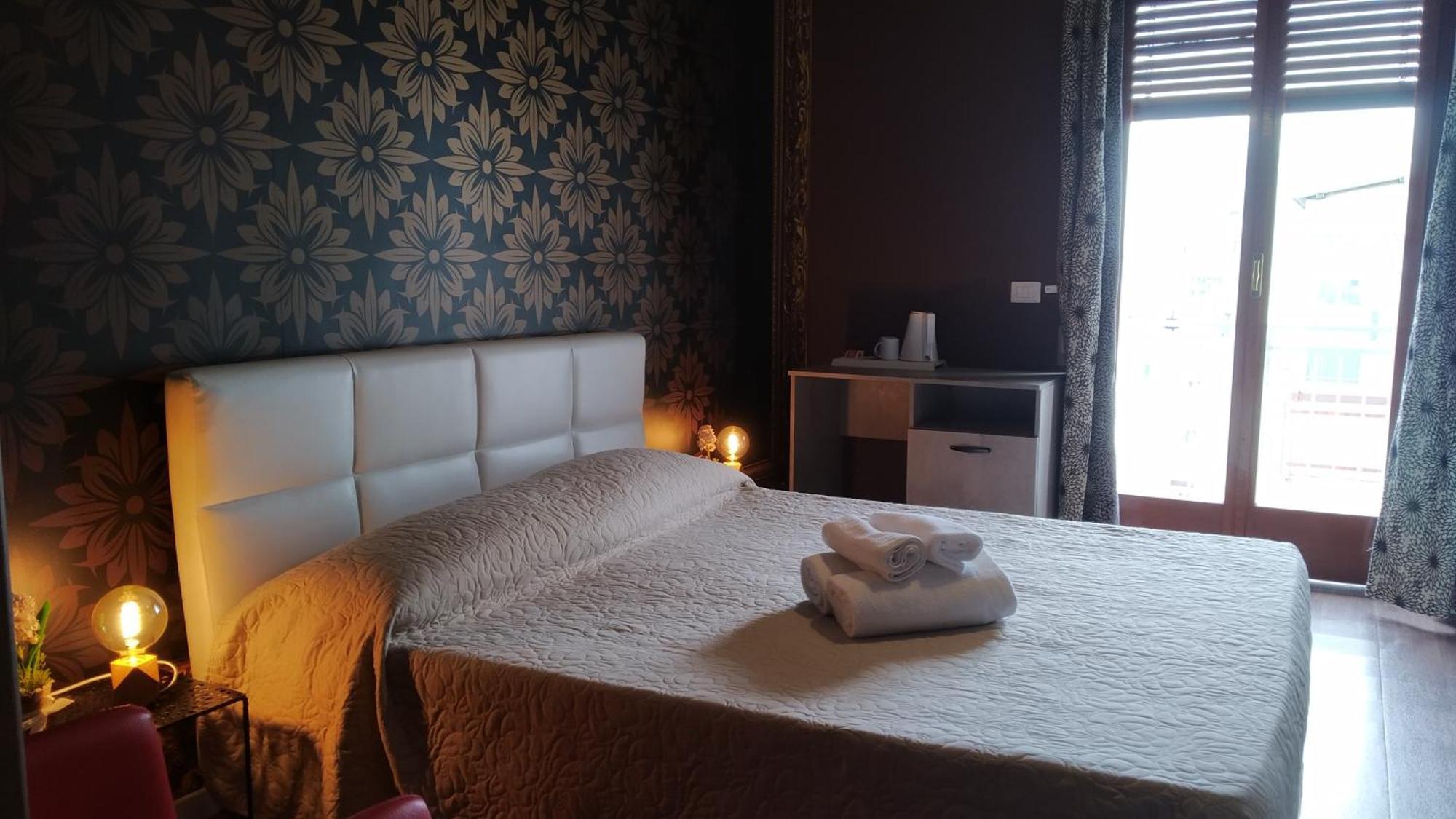 Cconforthotels R&b Dolci Emozioni 2*