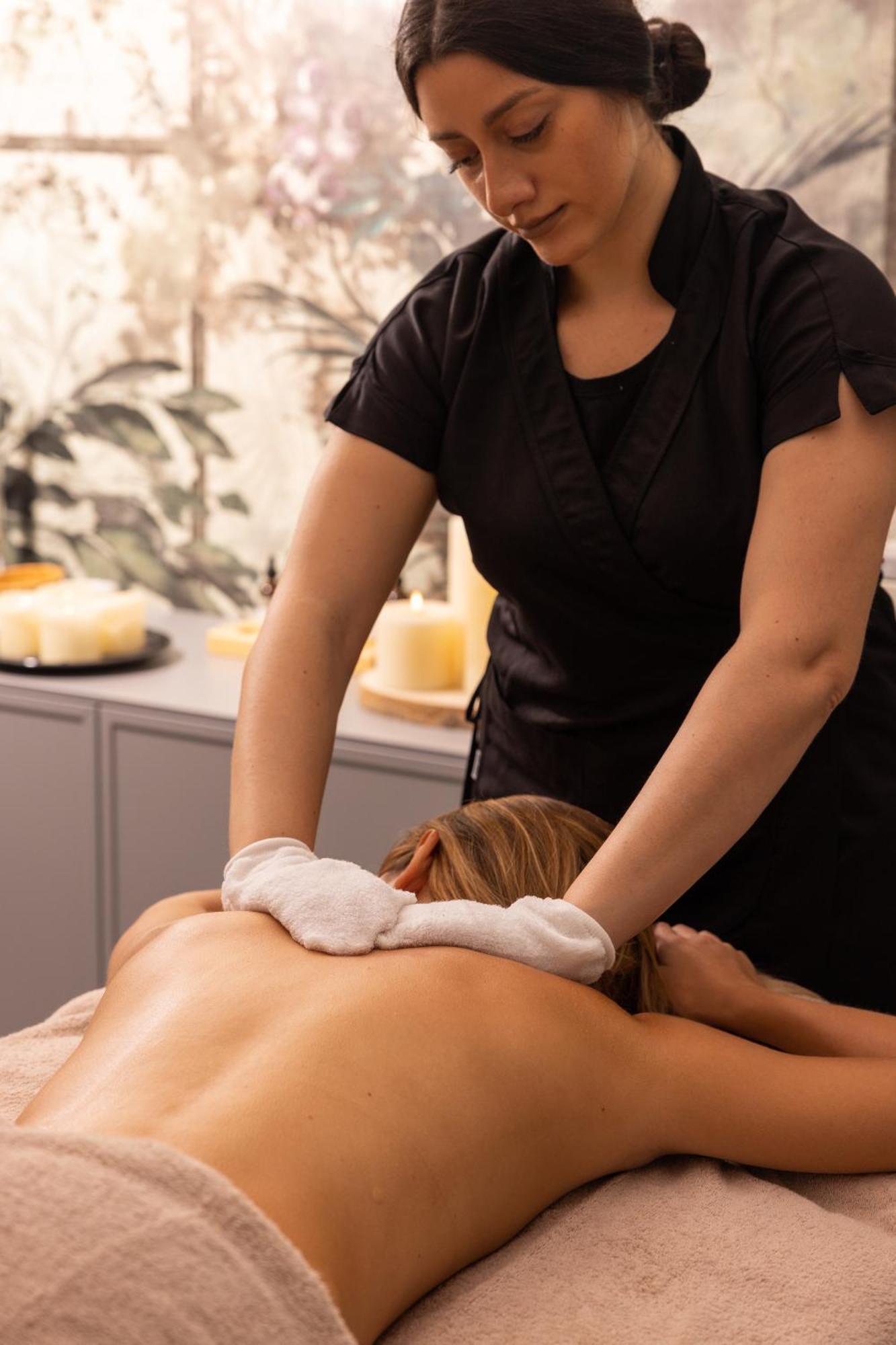 Vis Urban Suites&spa Aparthotel Bari