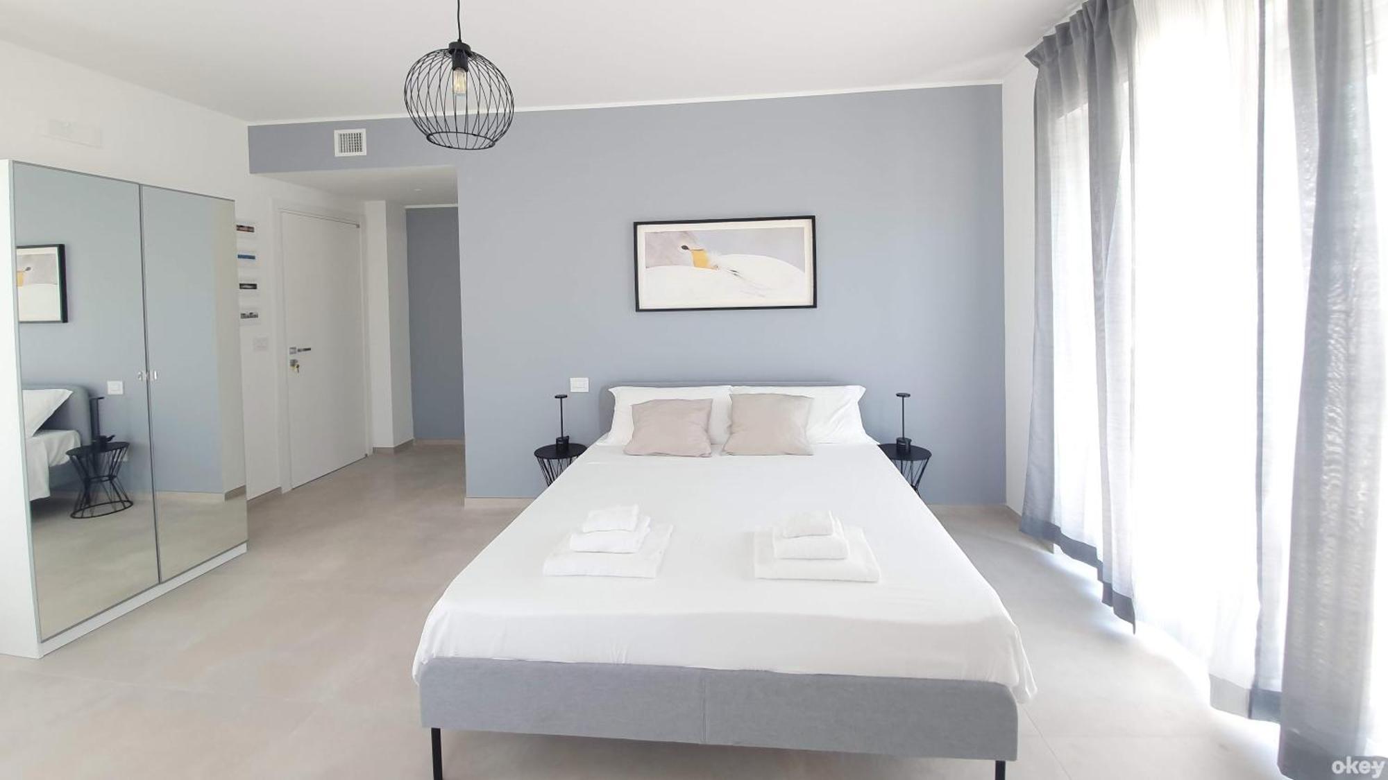Apartment Mediterranea - Seaview, Pool & Garden Bari