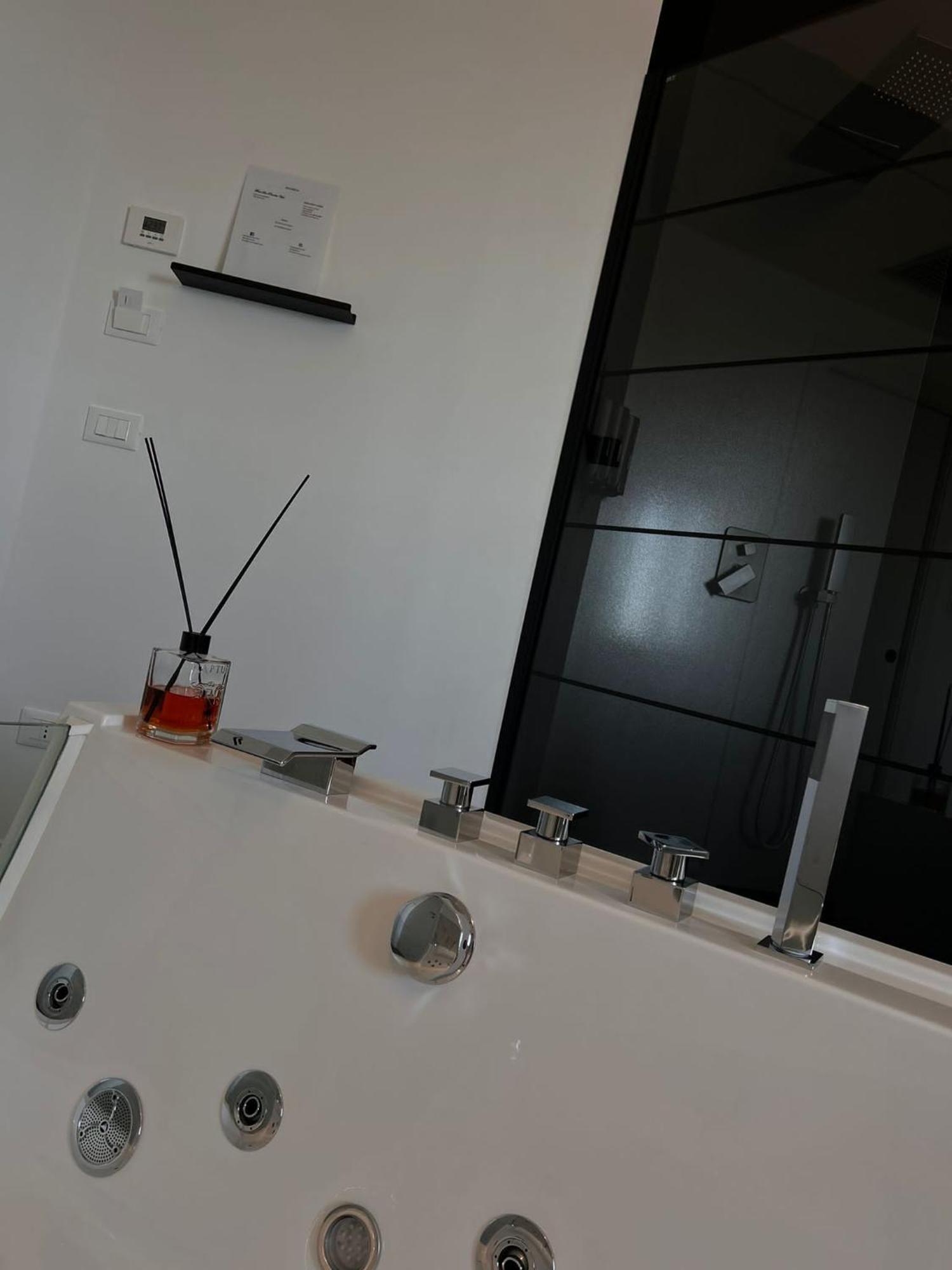 Sea Paradise View (adults Only) Guest house Bari