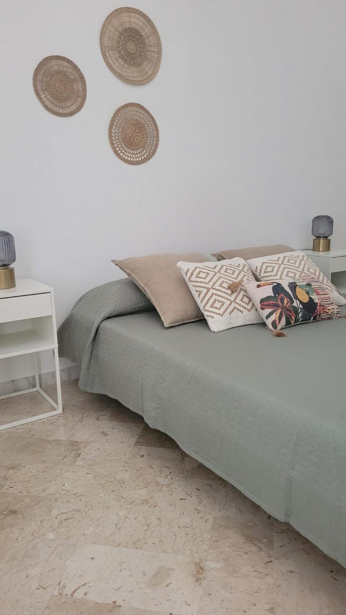 Rossopetruzzelli Apartment