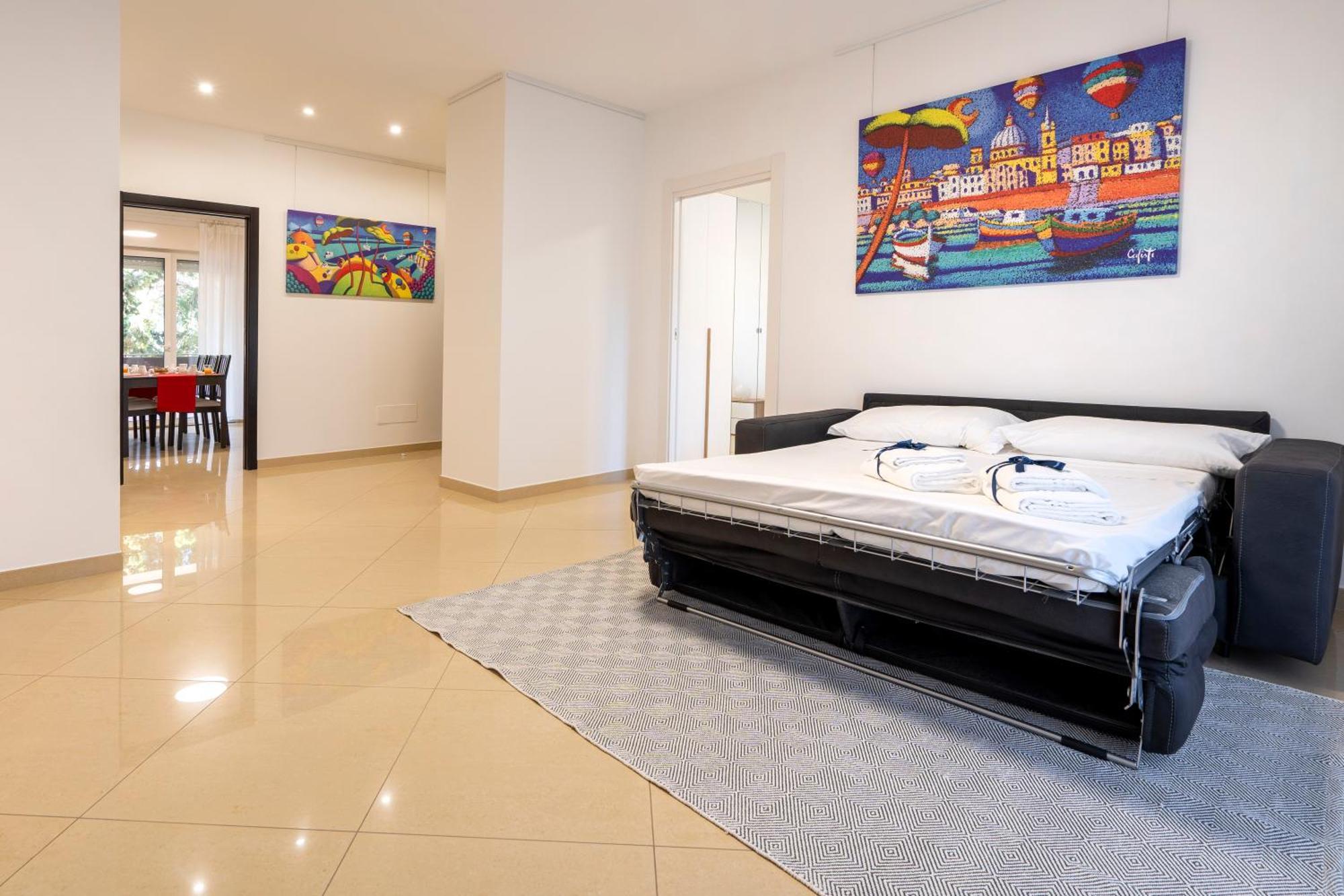 Boscoincitta With Garage And Whirlpool Tub