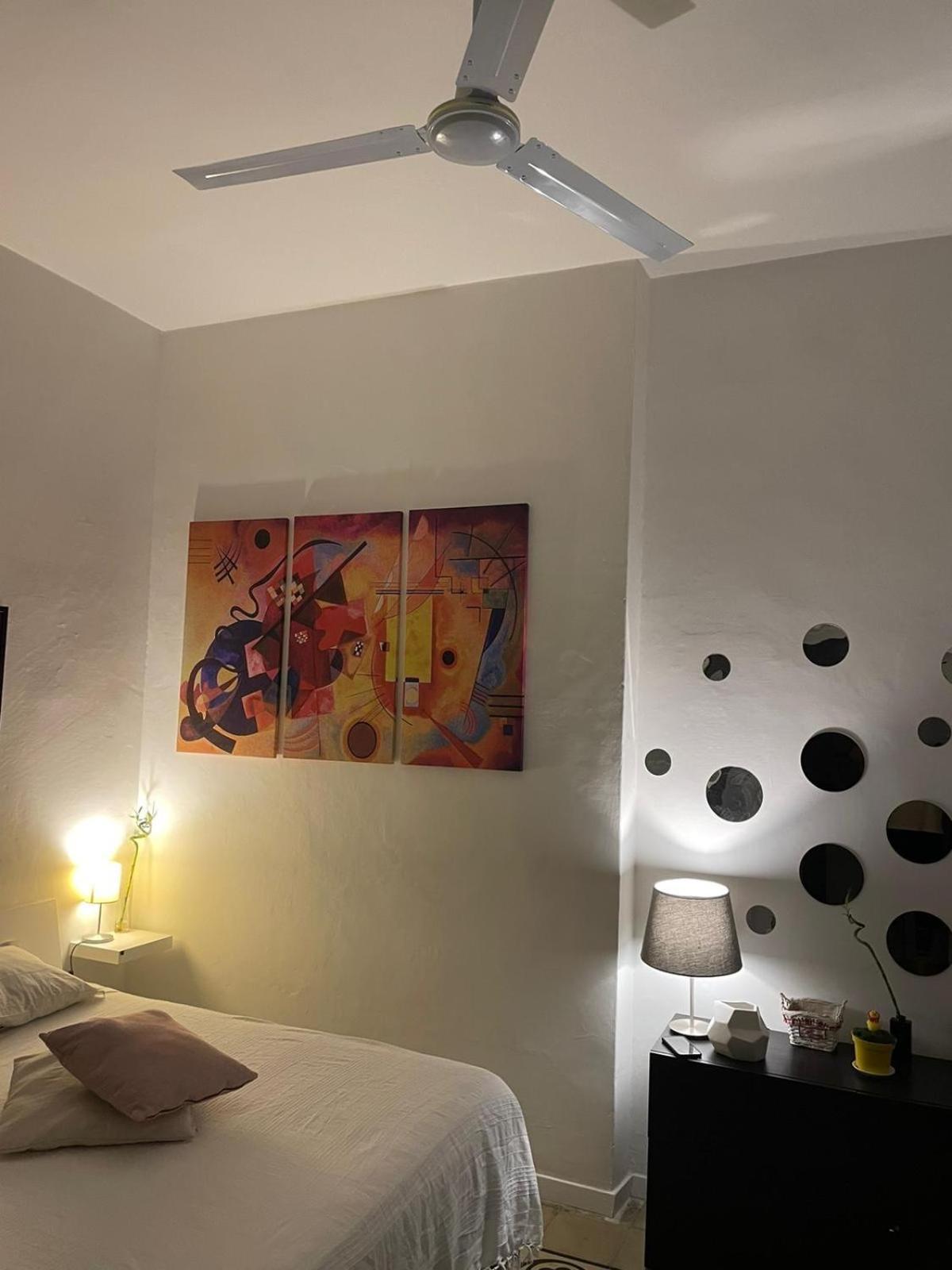 Casaro Stazione Apartment Bari