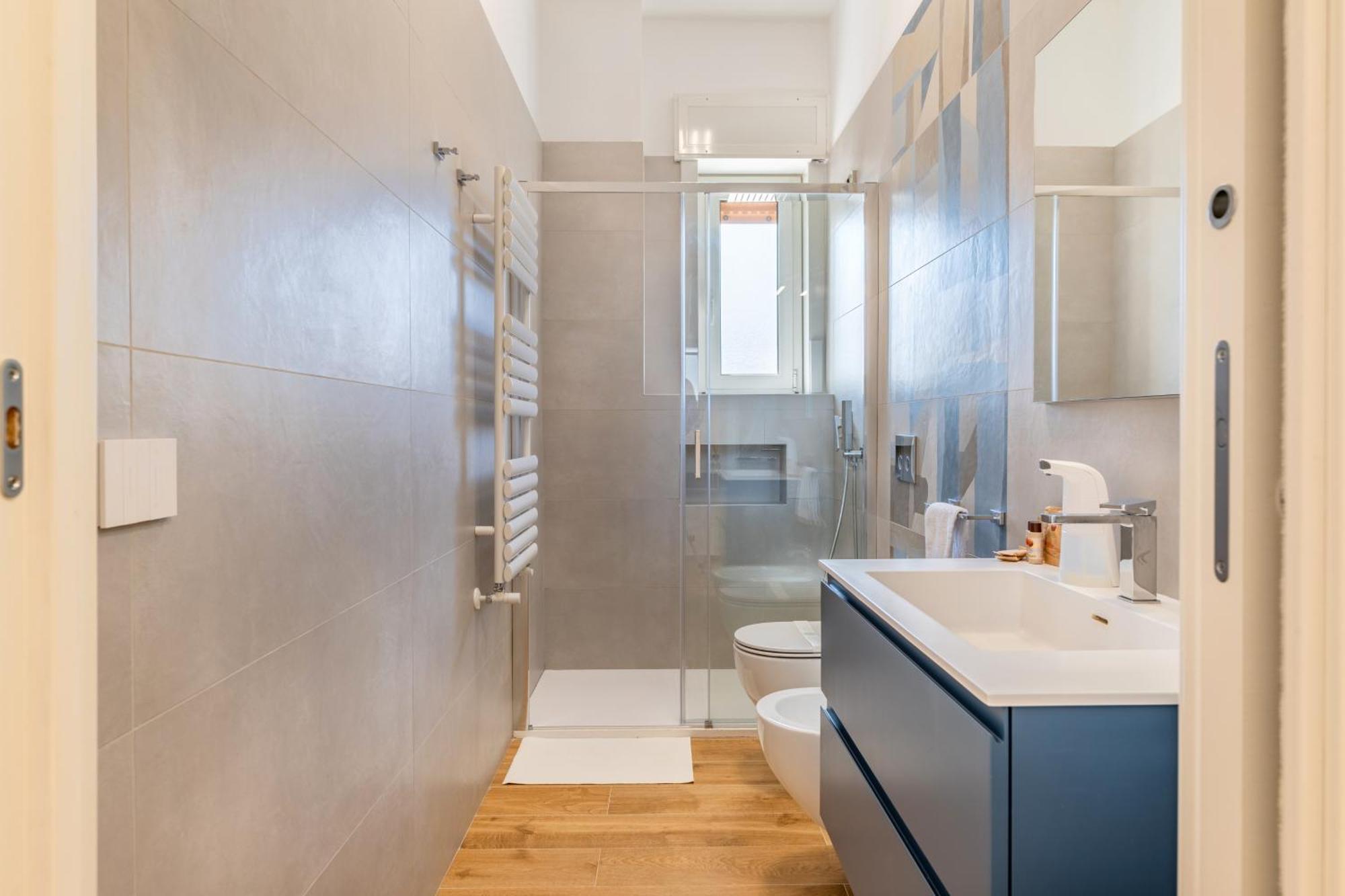 New Elegant 2 Bedroom Apt. Near Parco 2 Giugno Apartment *