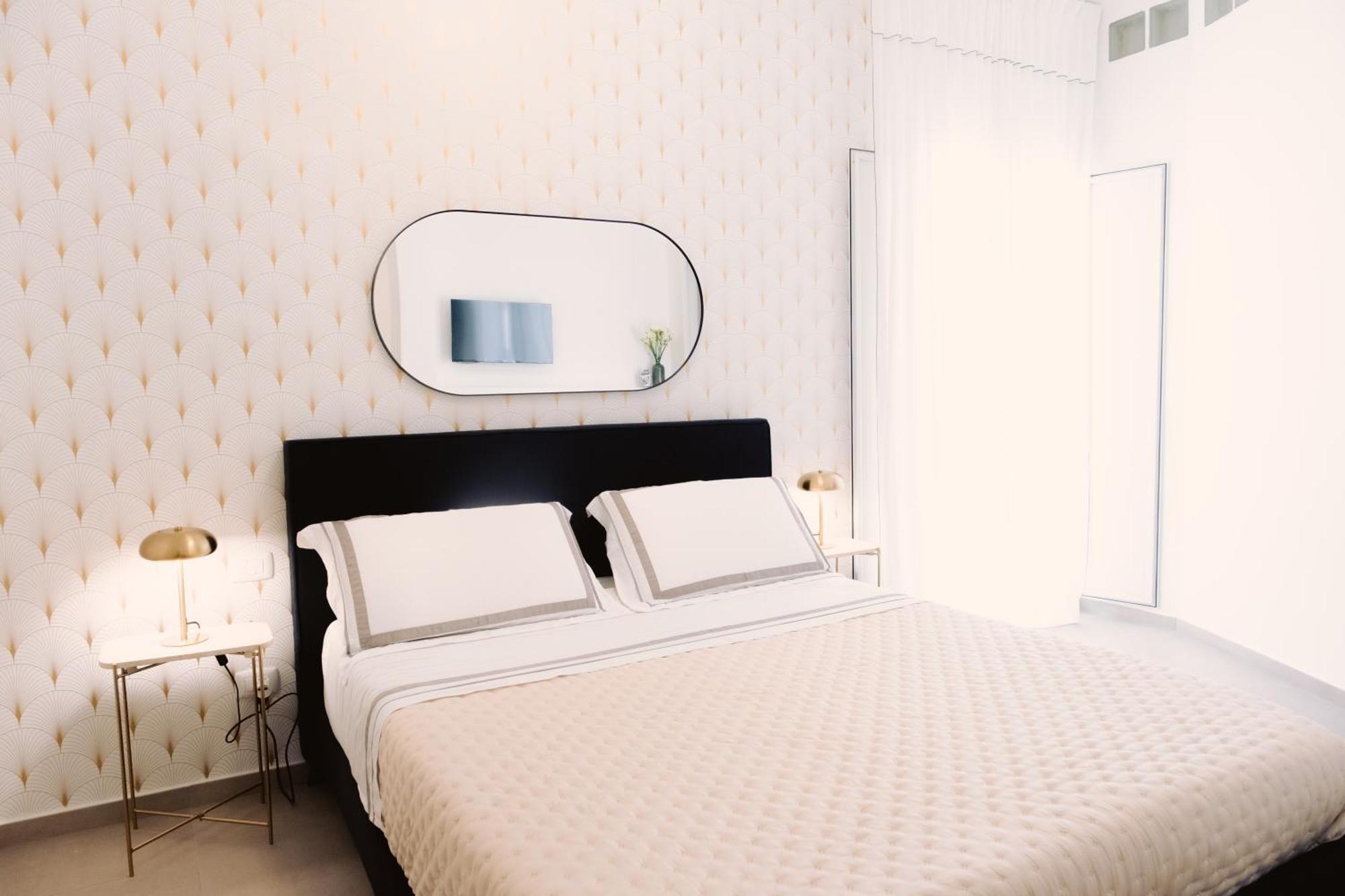 Via Dante Luxury Apartament Bari
