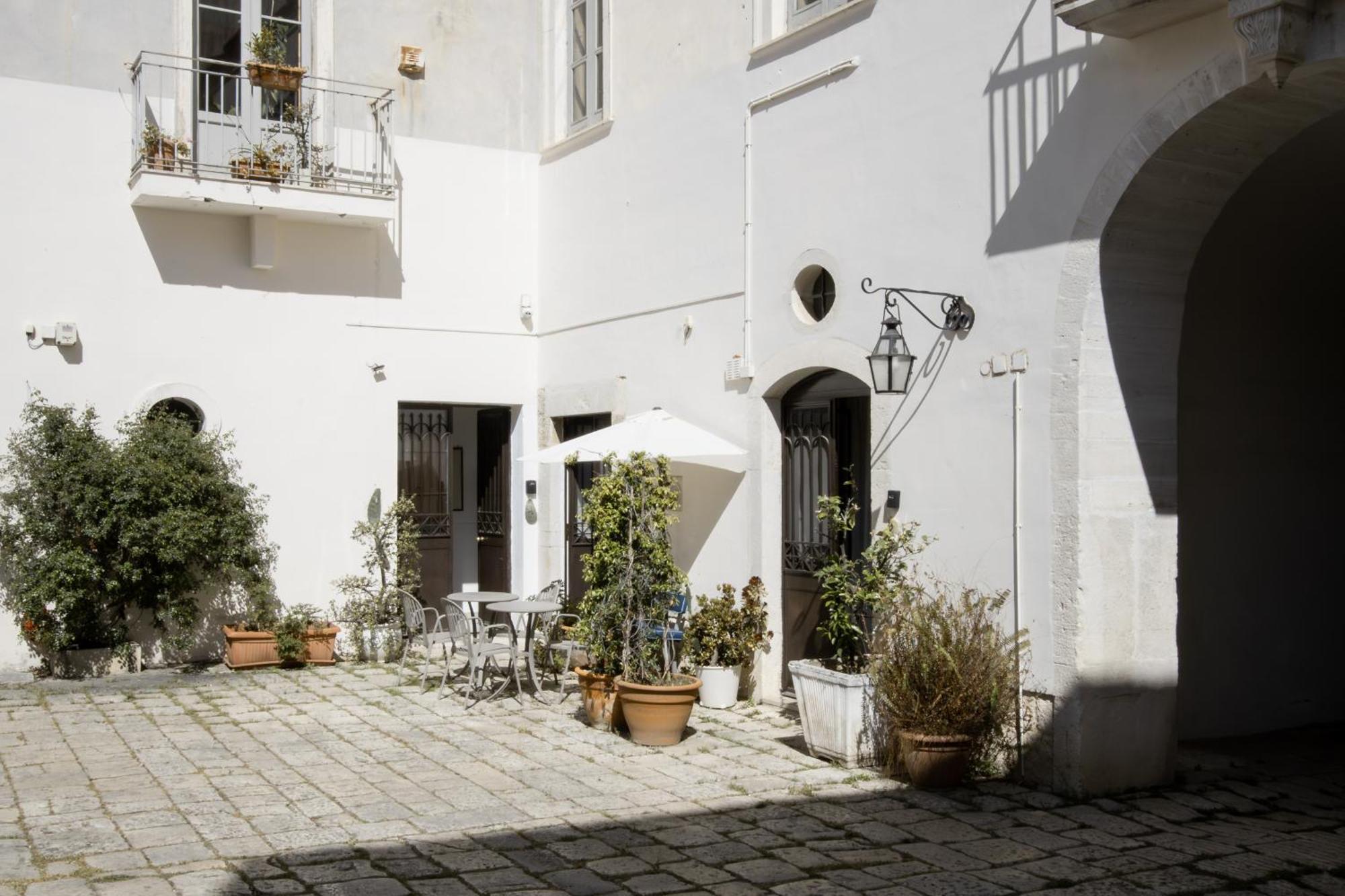 Le Tre Sorelle Apartment Bari