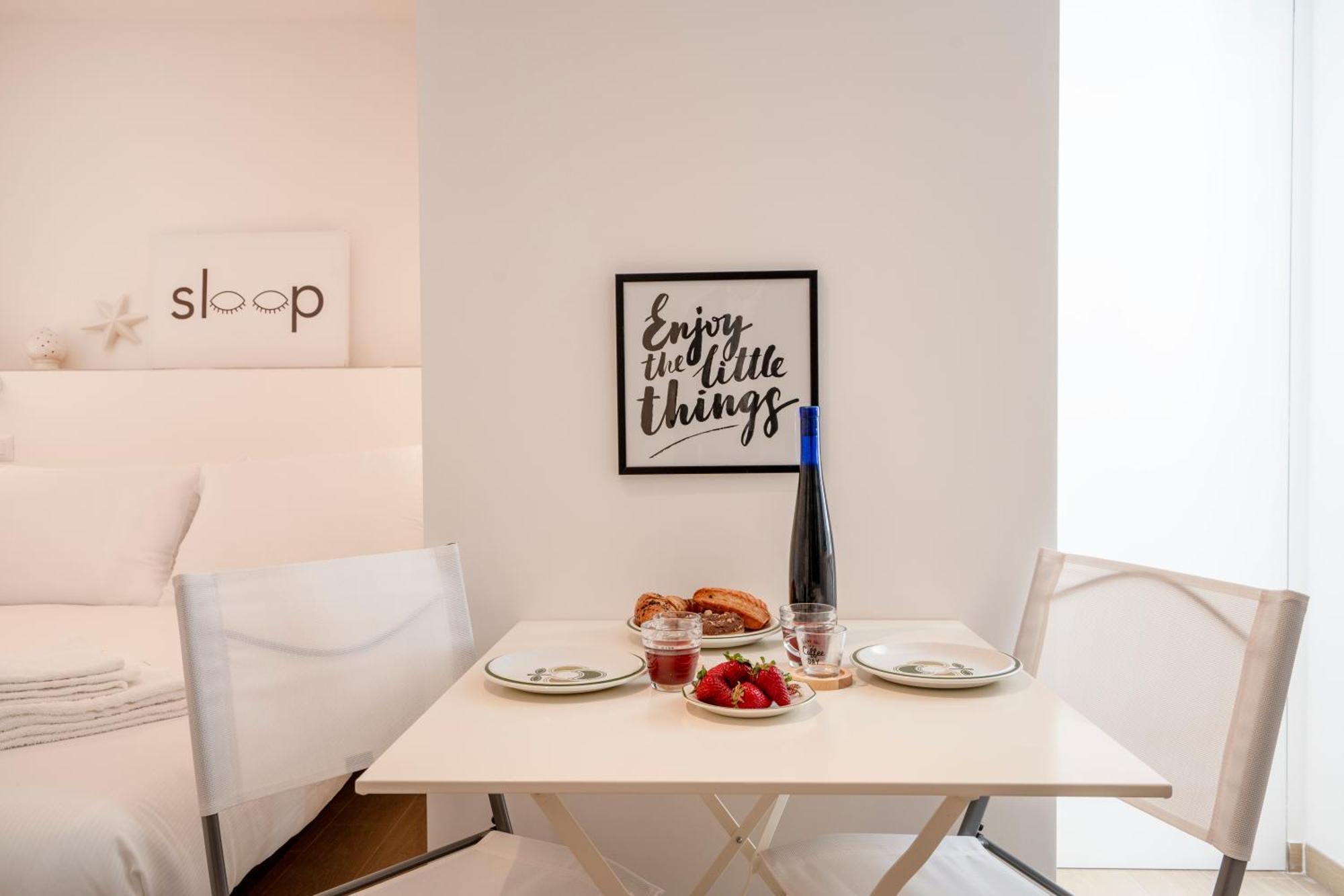 Apartment 4 - Lovely & Functional
