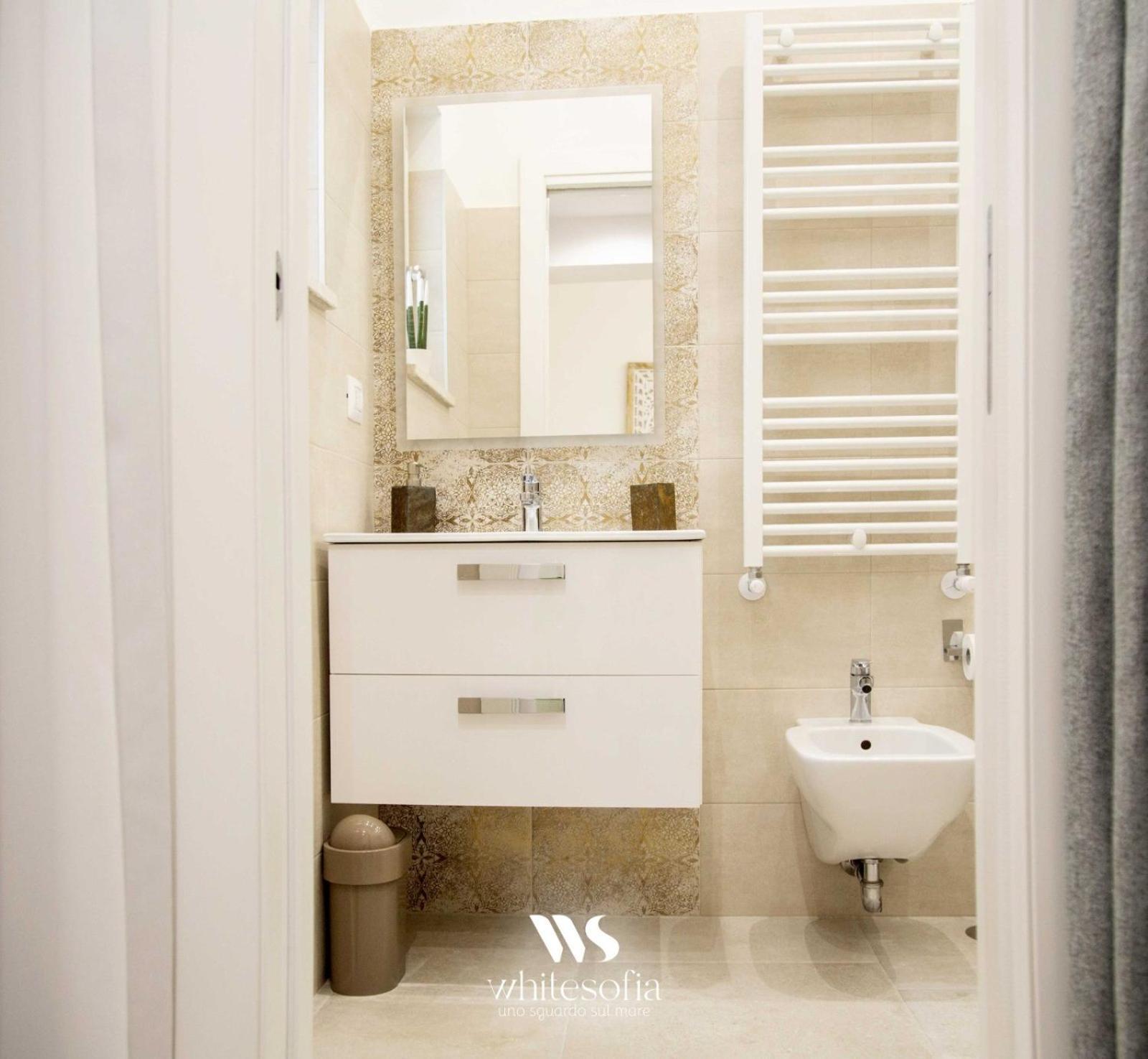 Ferienhaus White Sofia - Uno Sguardo Sul Mare Bari