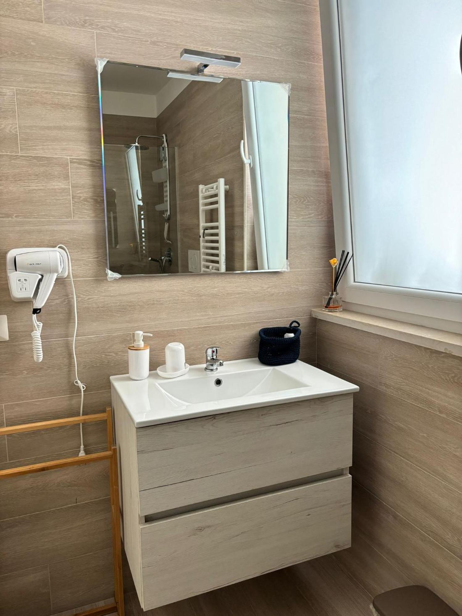 Apartment Sweet House Via Sagarriga Visconti 164 *