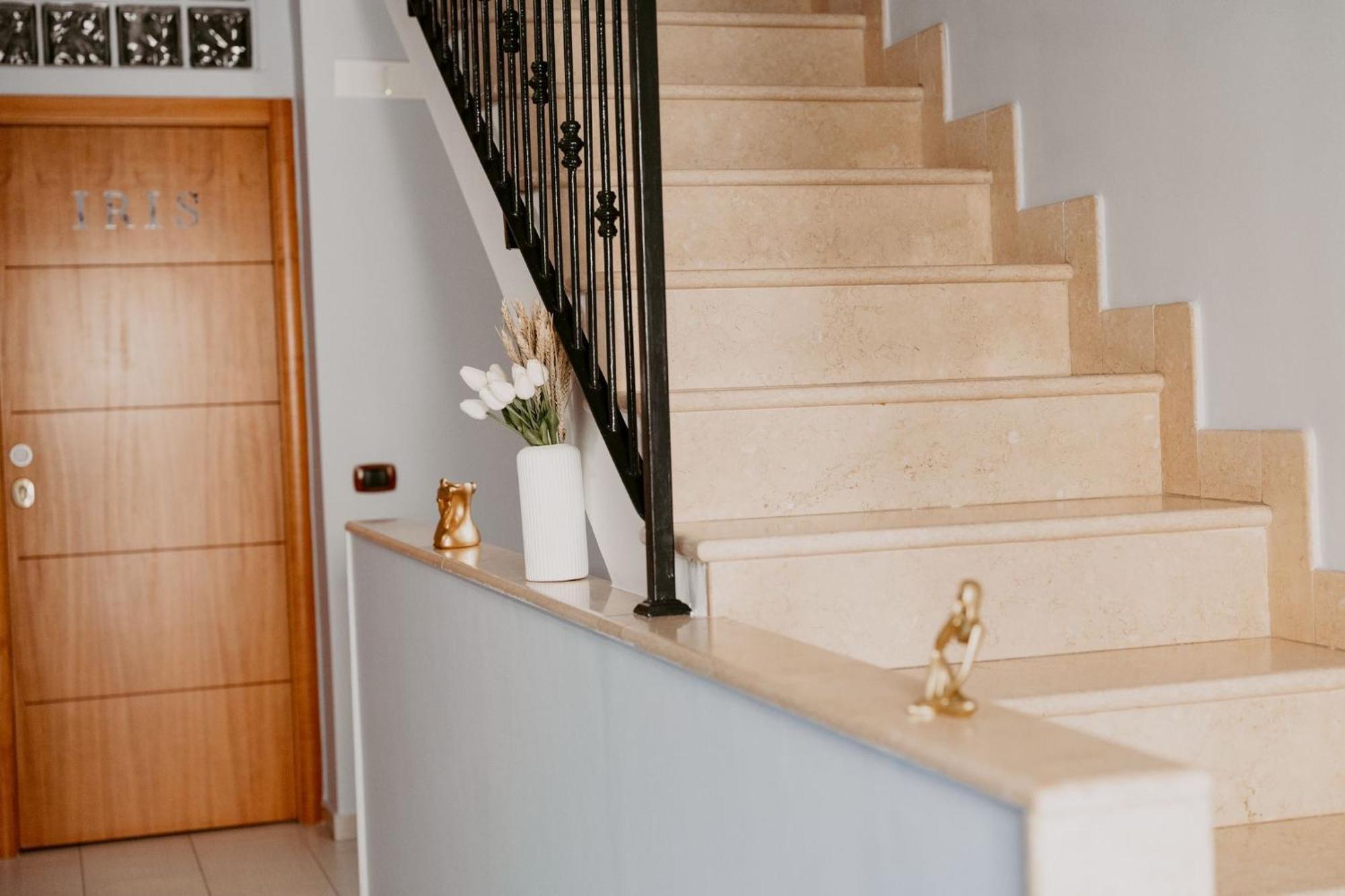 Dimora L'etual Bed & Breakfast *