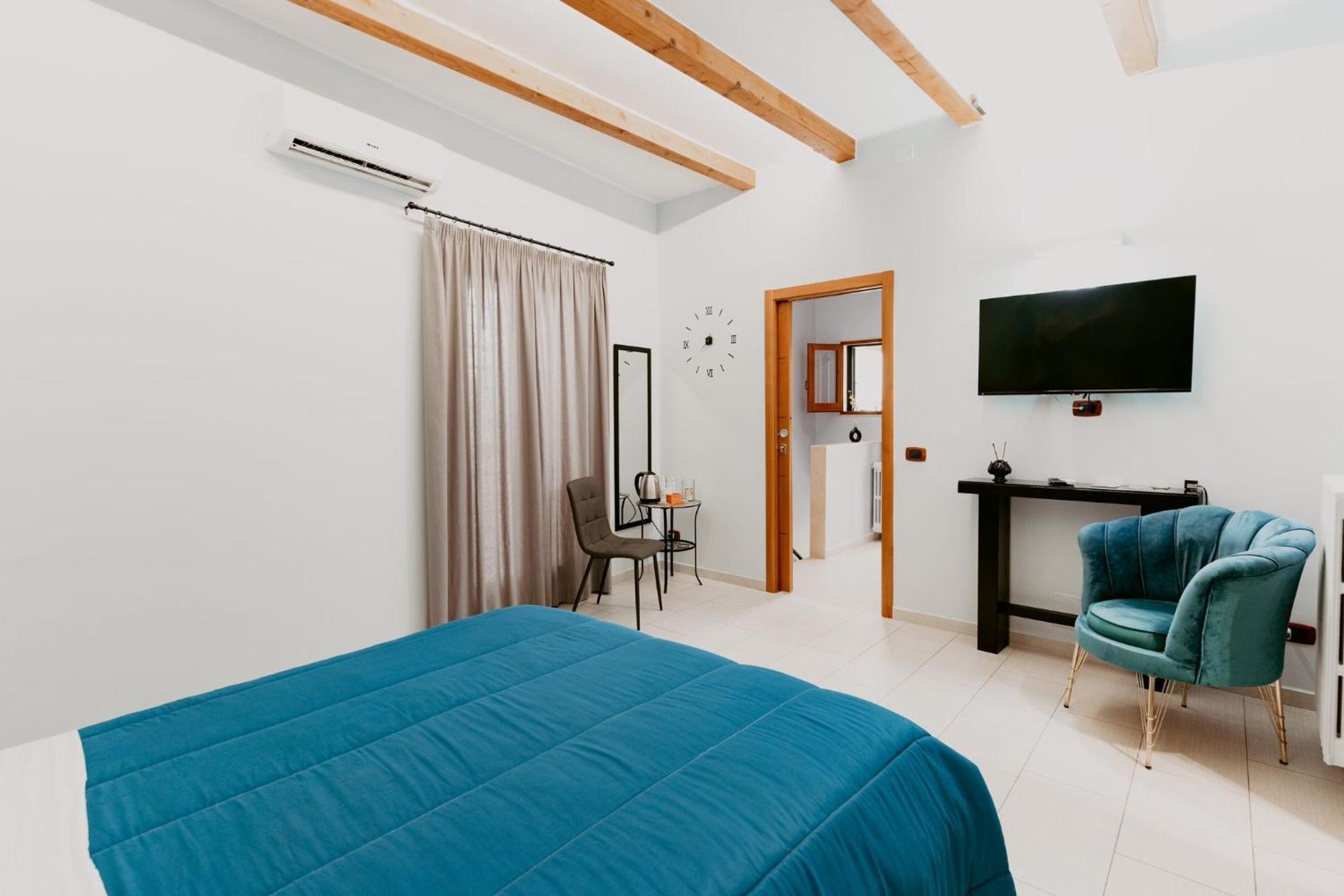 Dimora L'etual Bed & Breakfast *