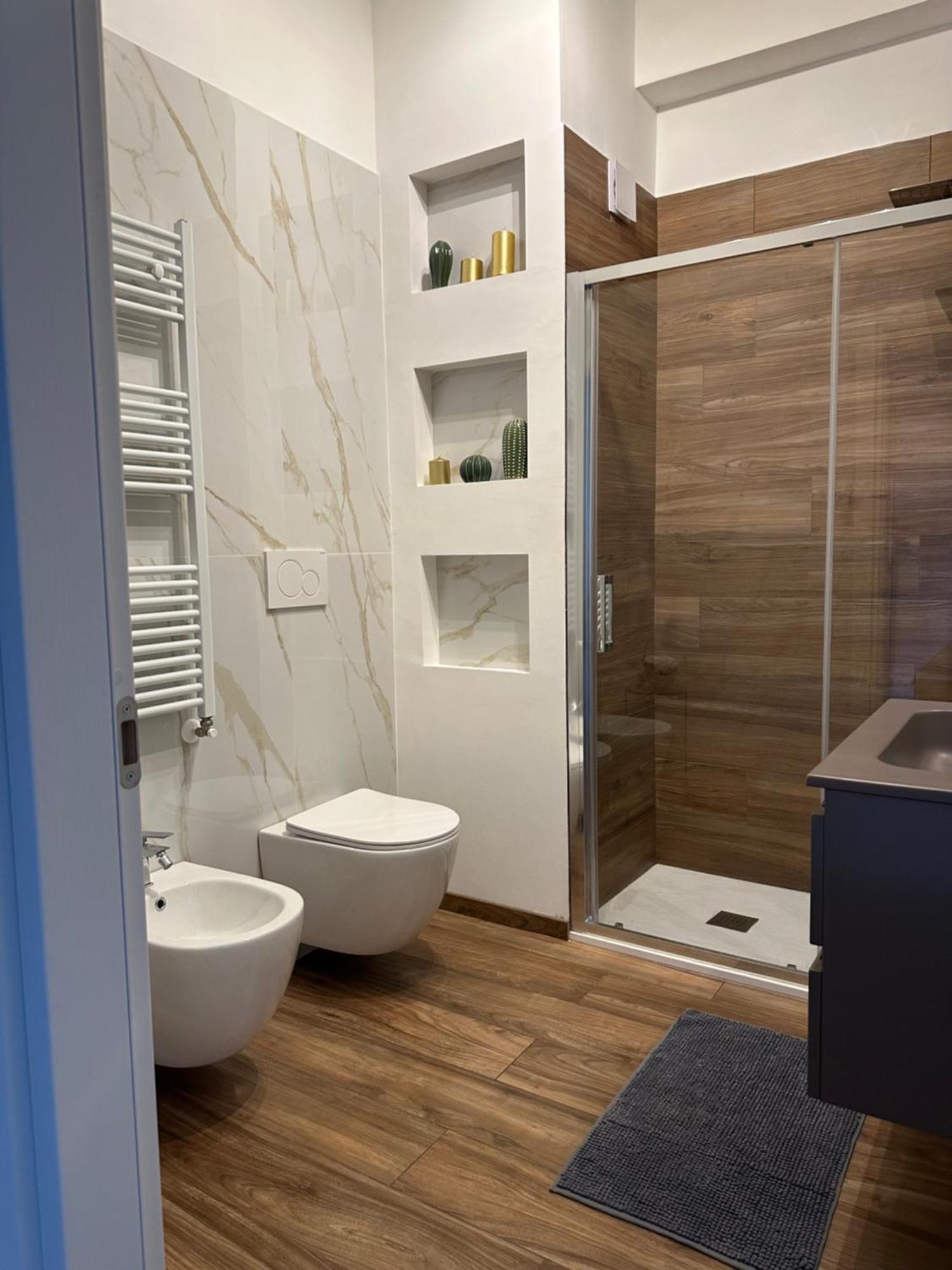Zona Poggiofranco Apartment *
