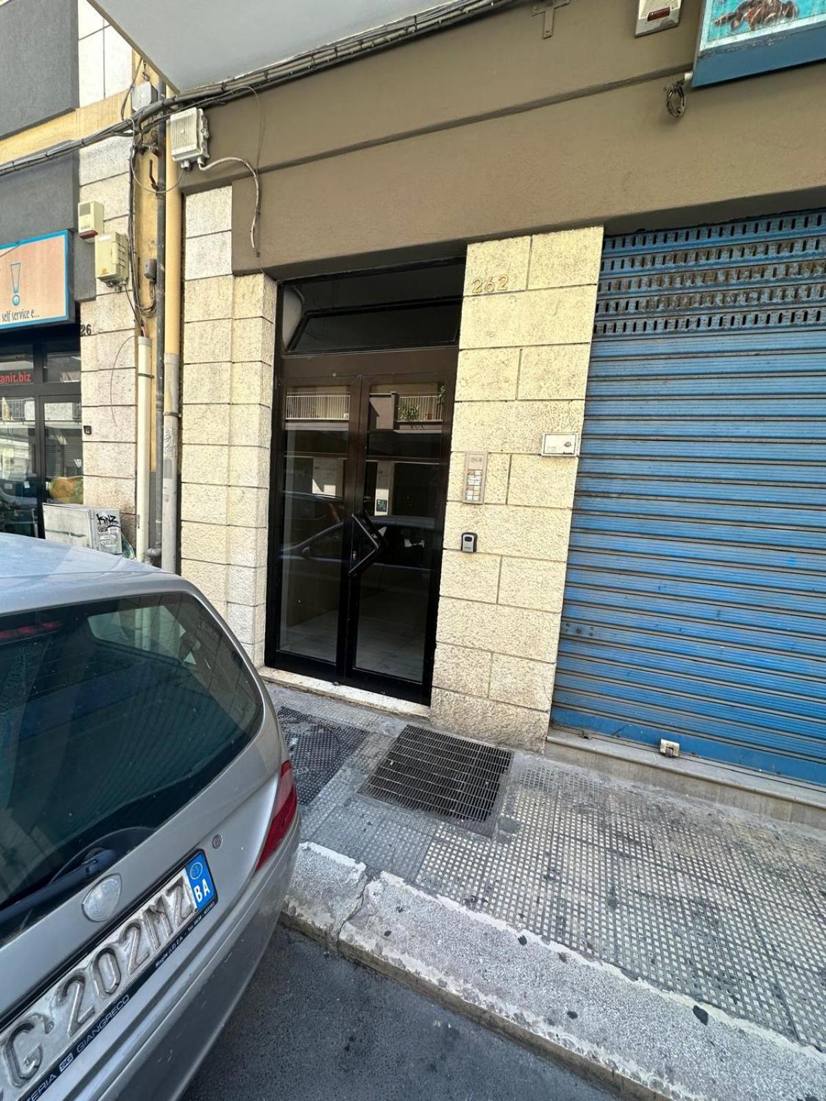 Dante 262 Bari