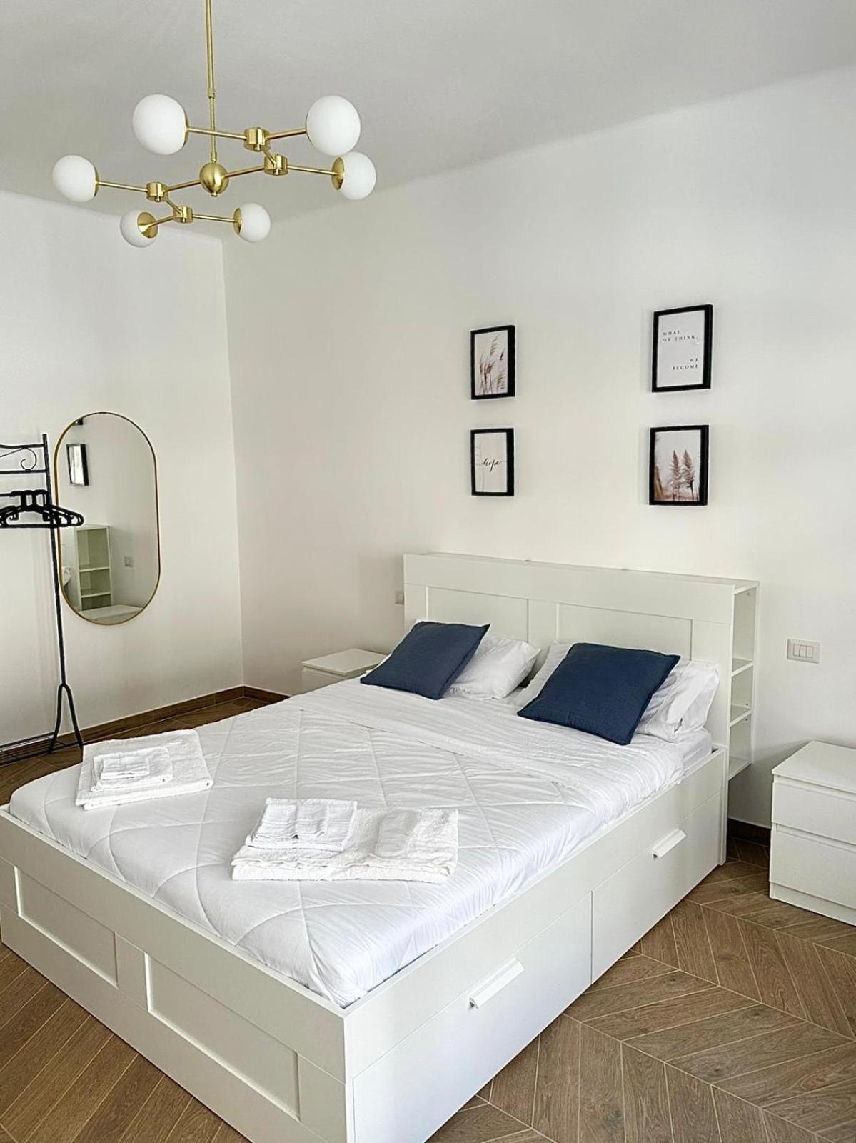 Apartamento Dante 262 *