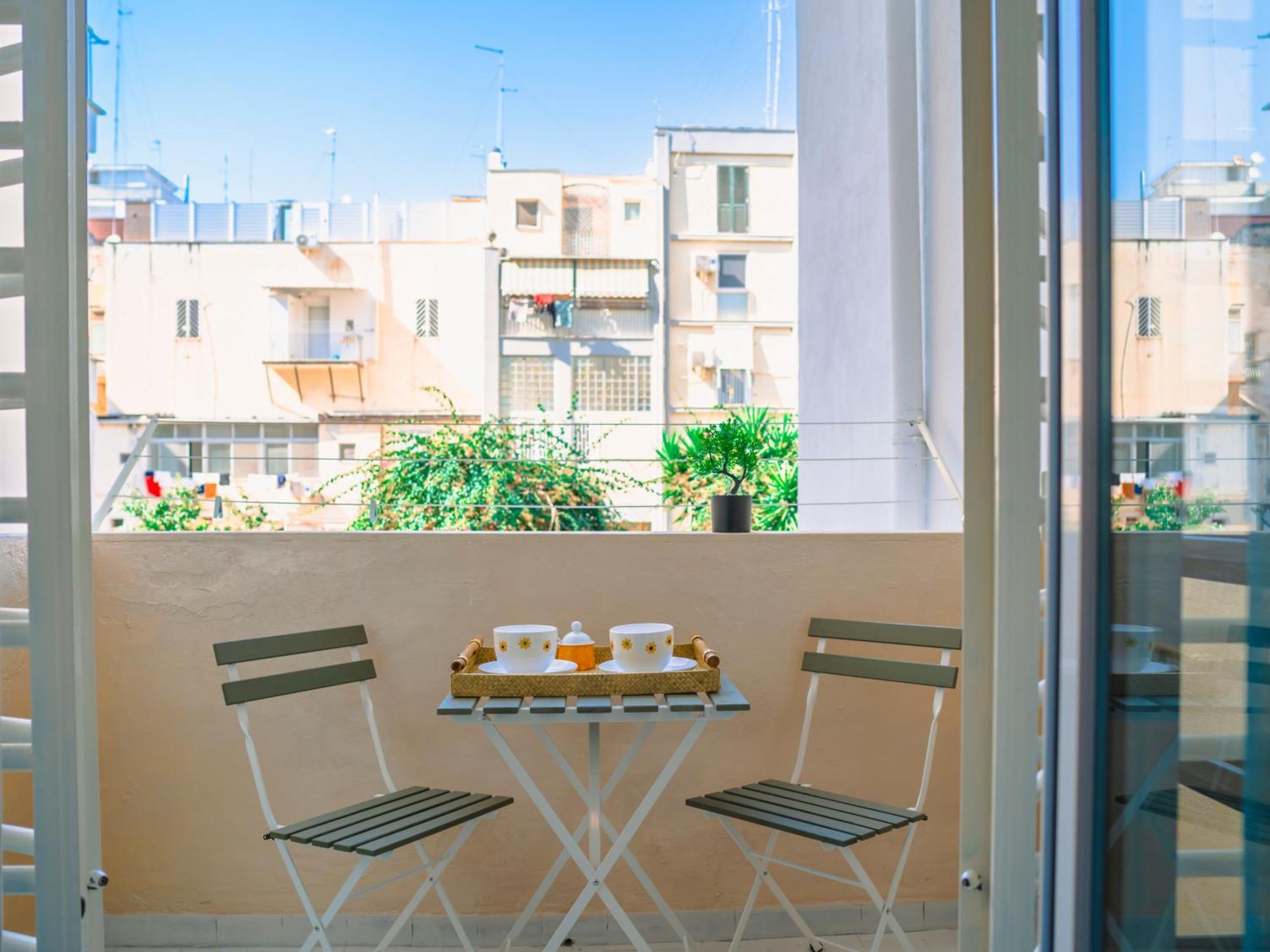 Bellbell Charme Maison Apartment Bari