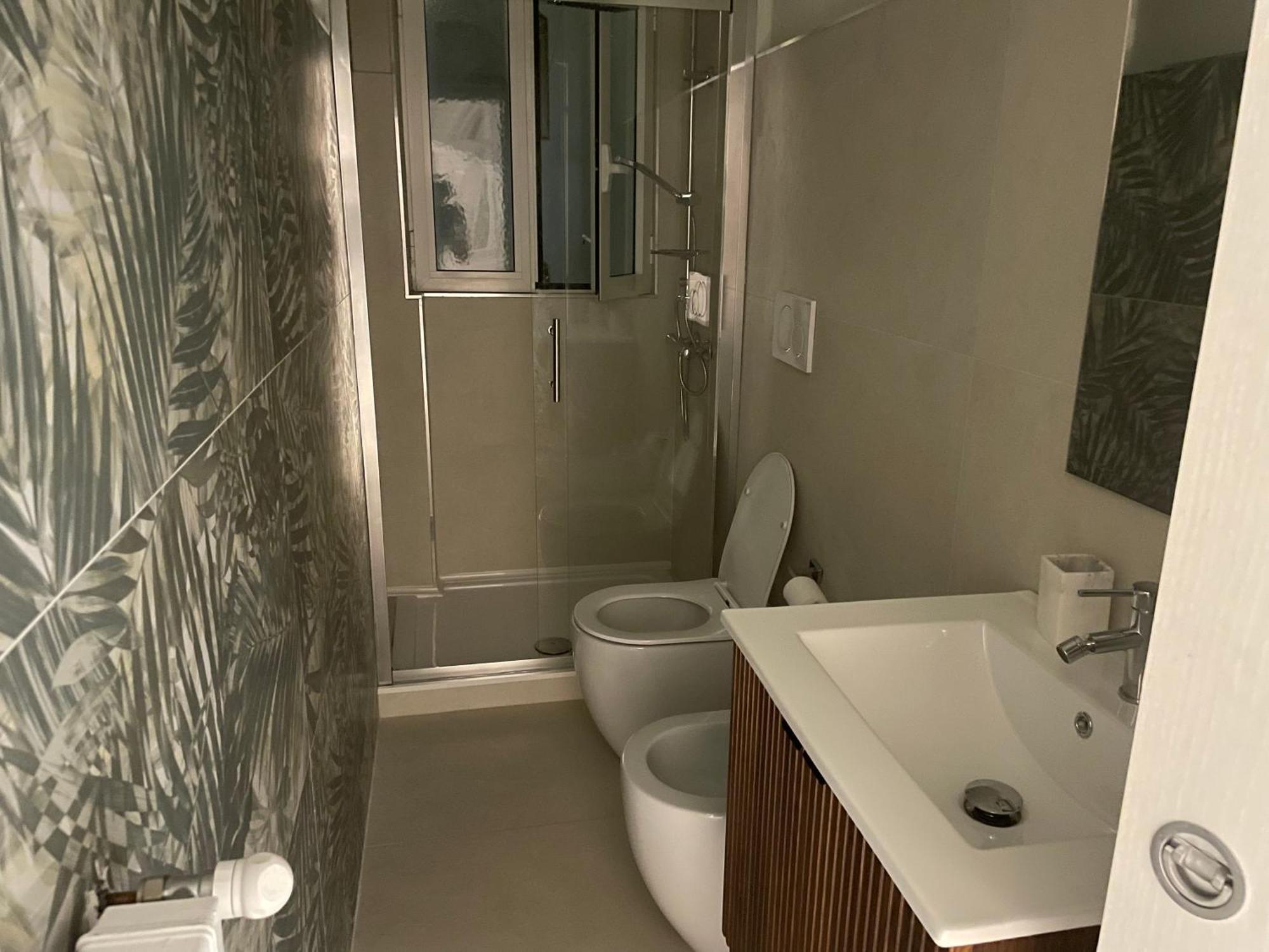Fiore Apartment *