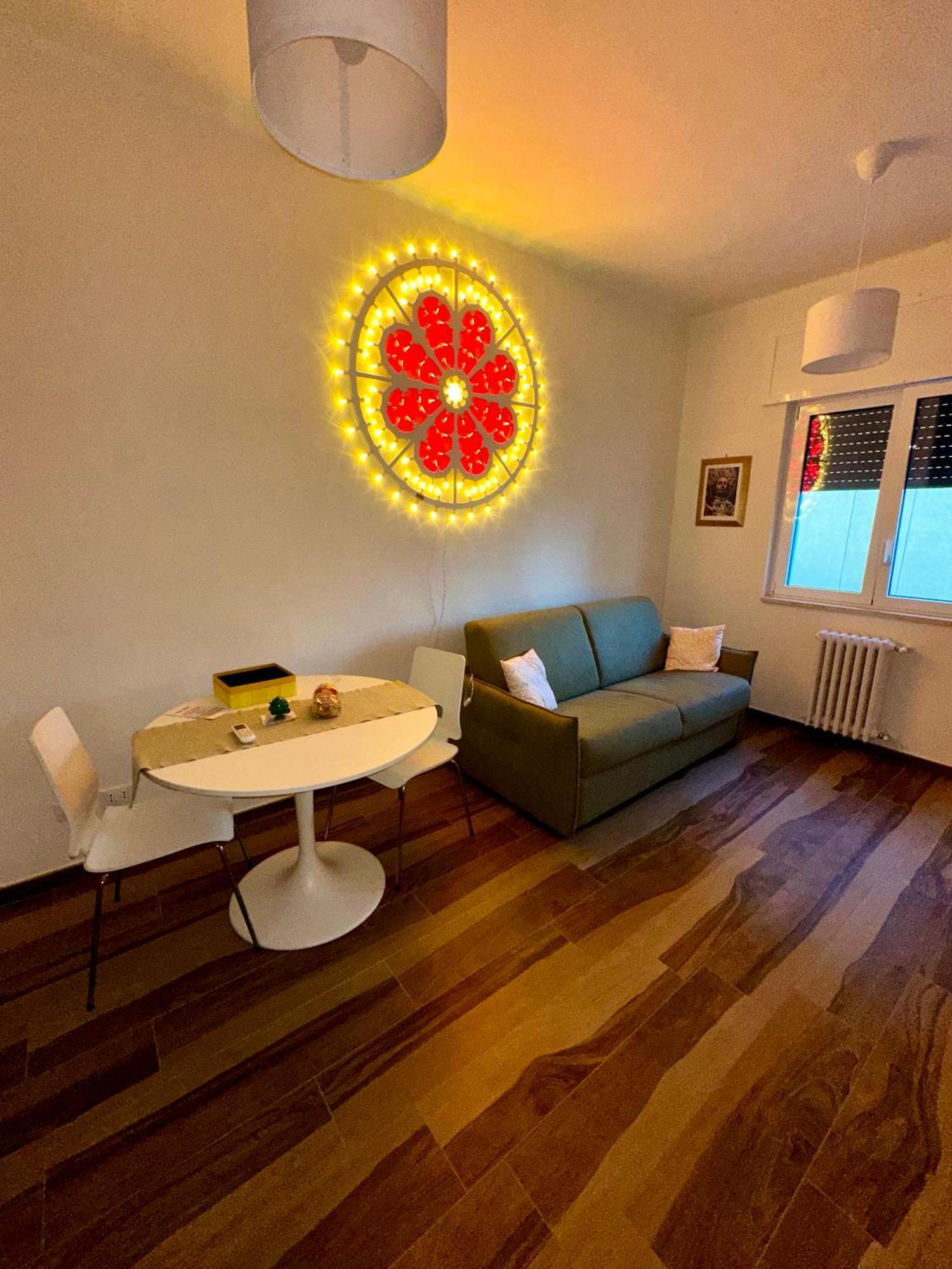 Apartment Rainbow Luxury - Sea View Bari