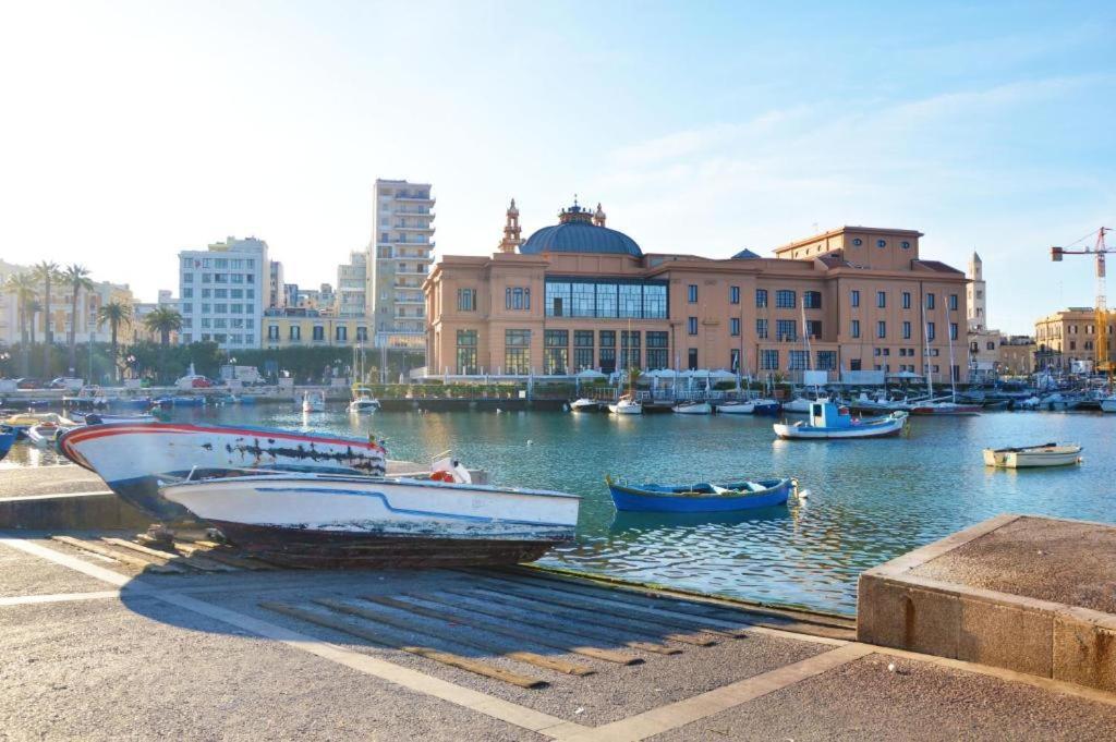 Domus Zeus Apartment Bari