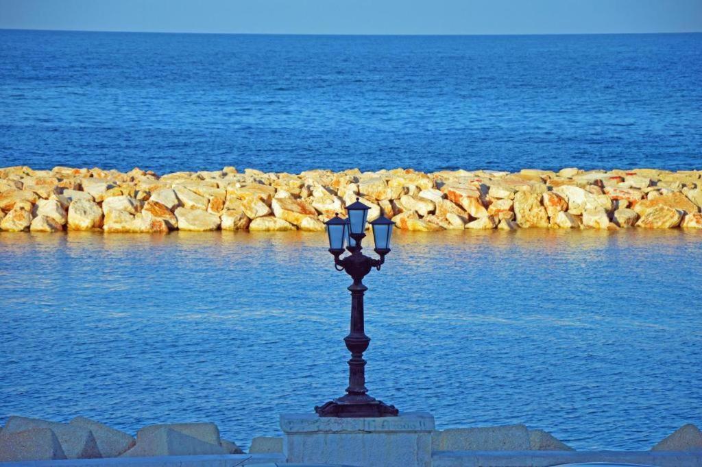 Domus Zeus Apartment Bari