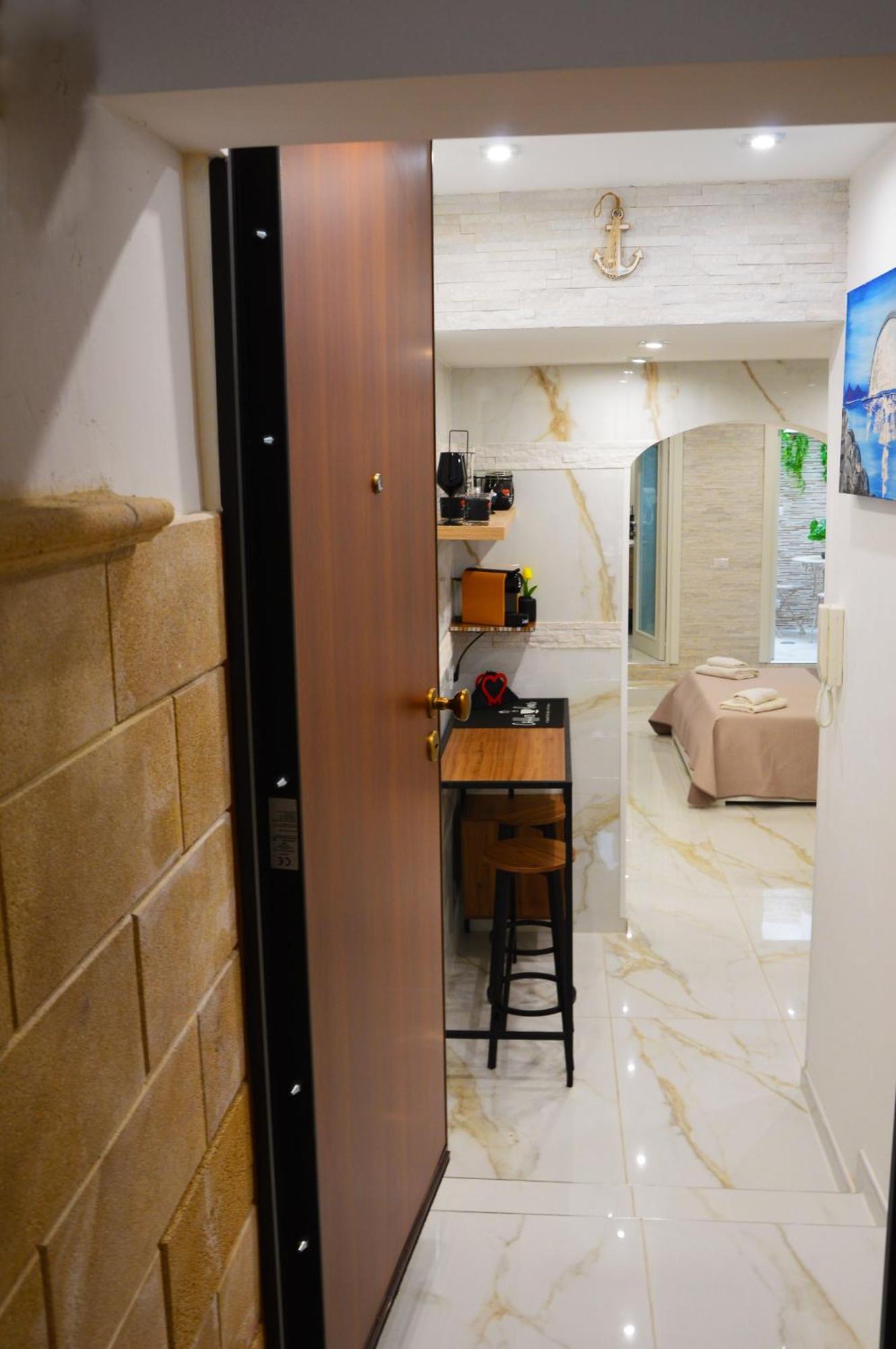 Domus Zeus Apartment