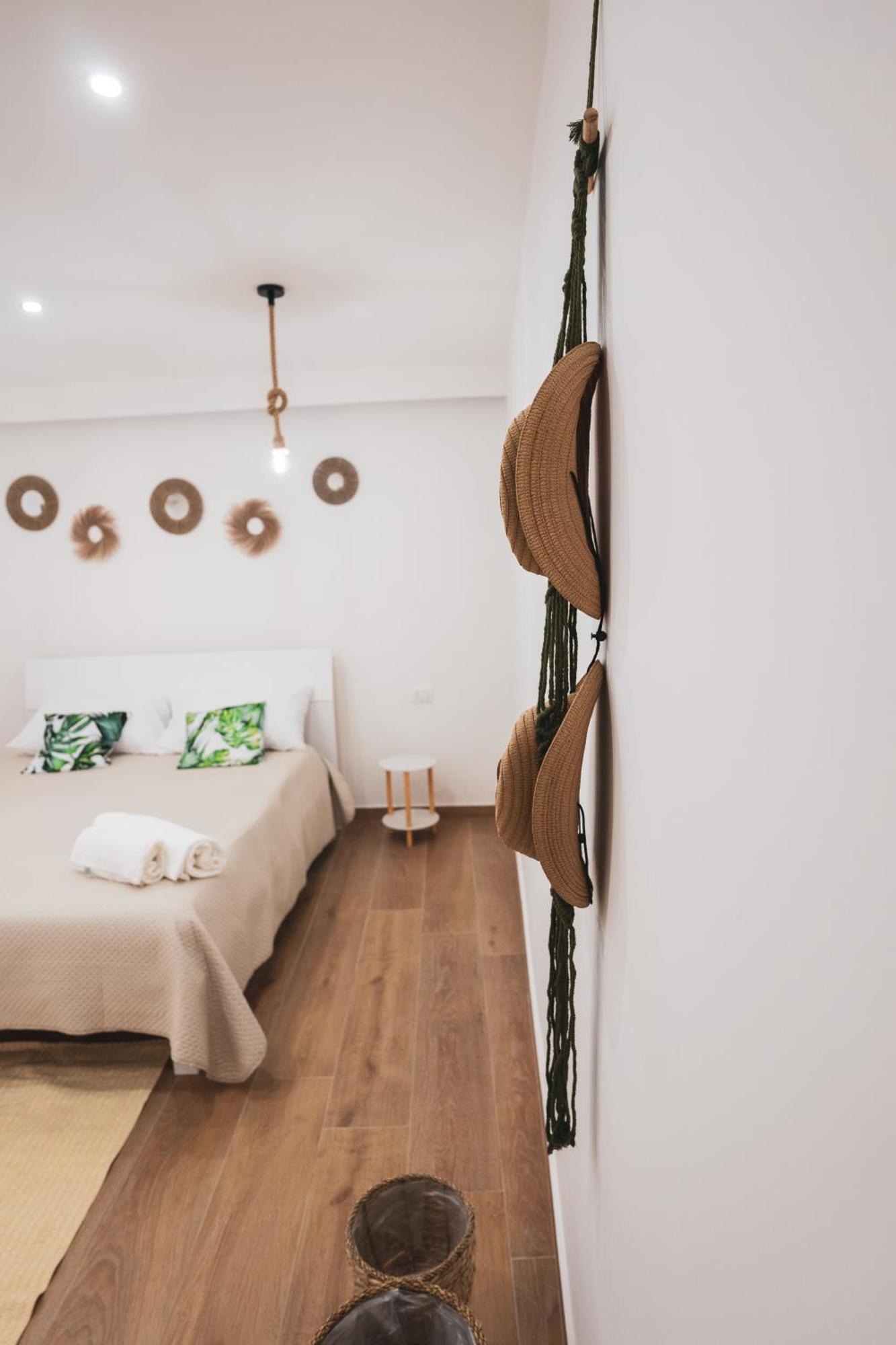 Macrame Bed & Breakfast Bari
