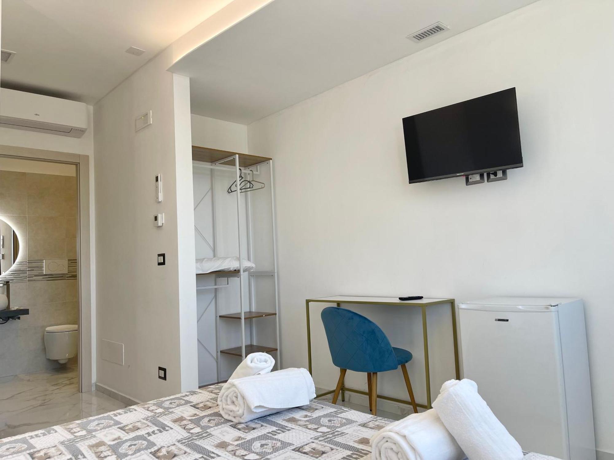 Romano's Luxury Bari