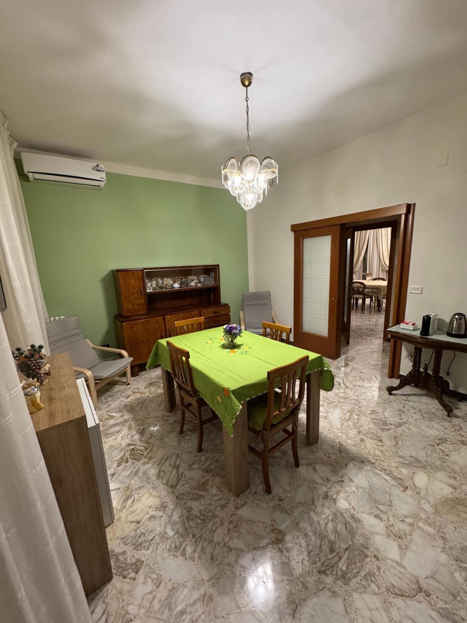 G & B House * Bari