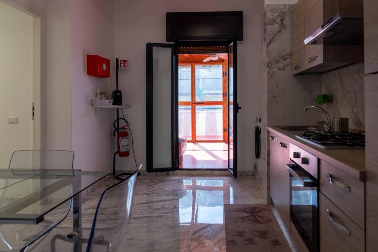 Bed & Breakfast De Rossi185 Bari
