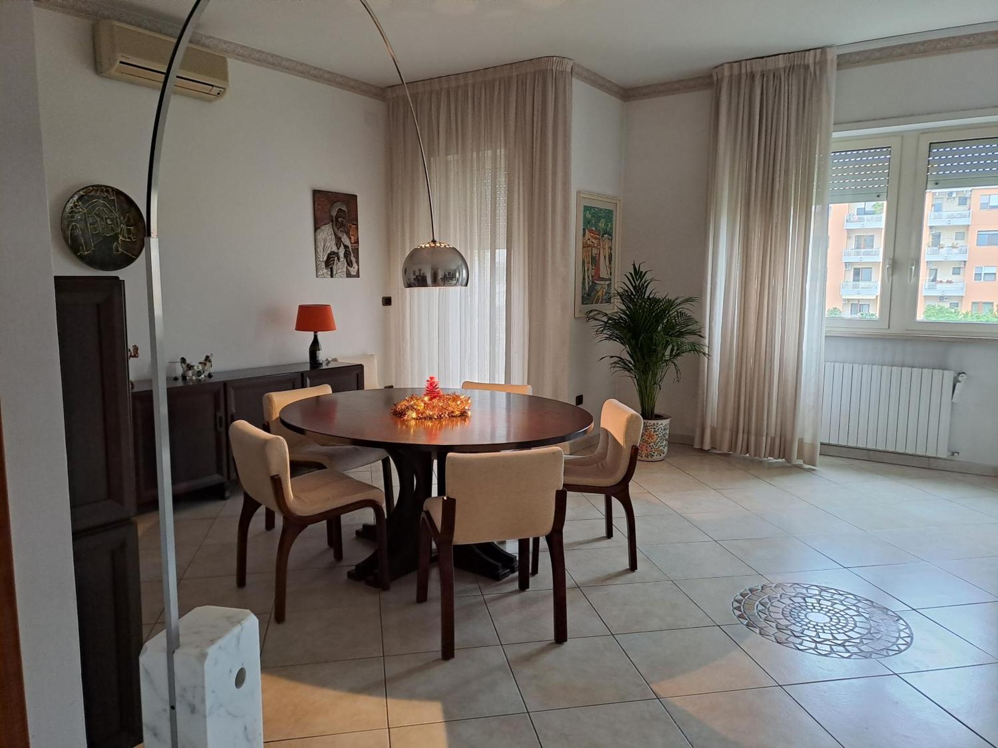 2 Giugno House * Bari