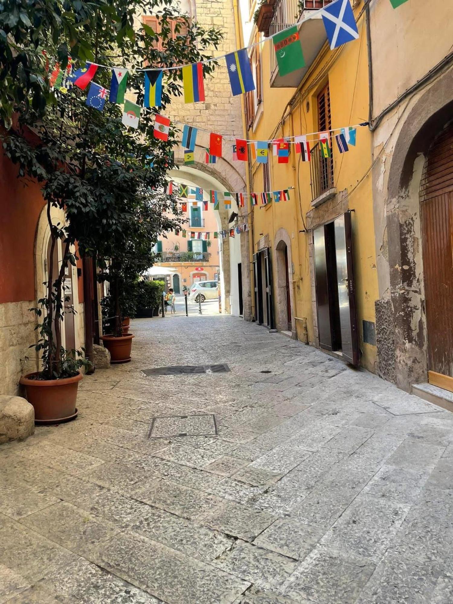 Vecchia * Bari