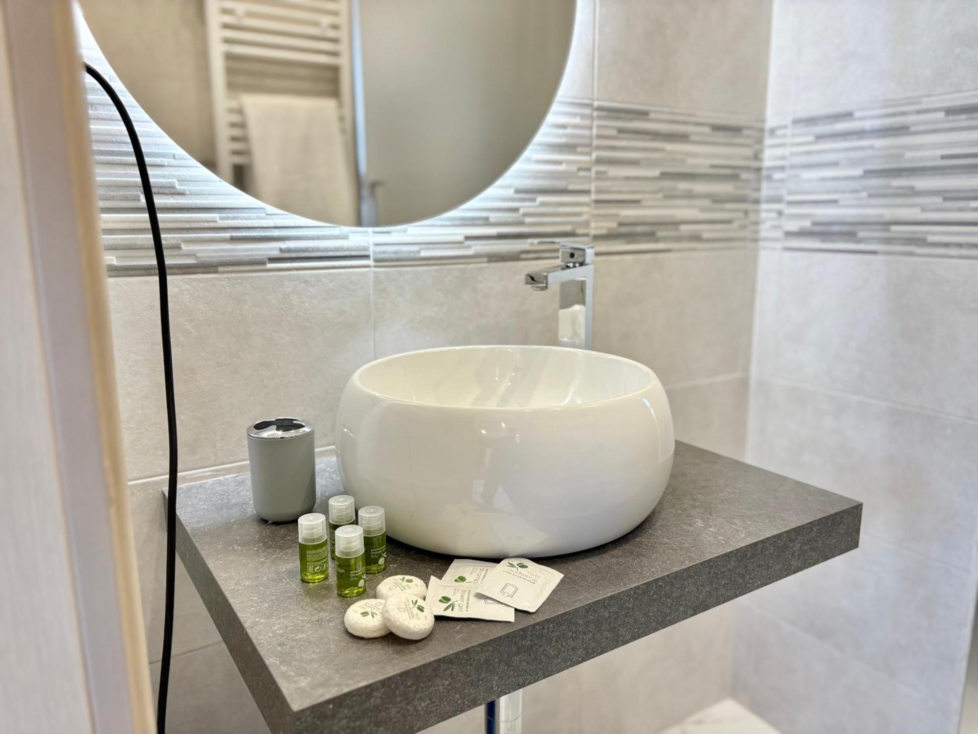 Romano's Luxury Guest house *