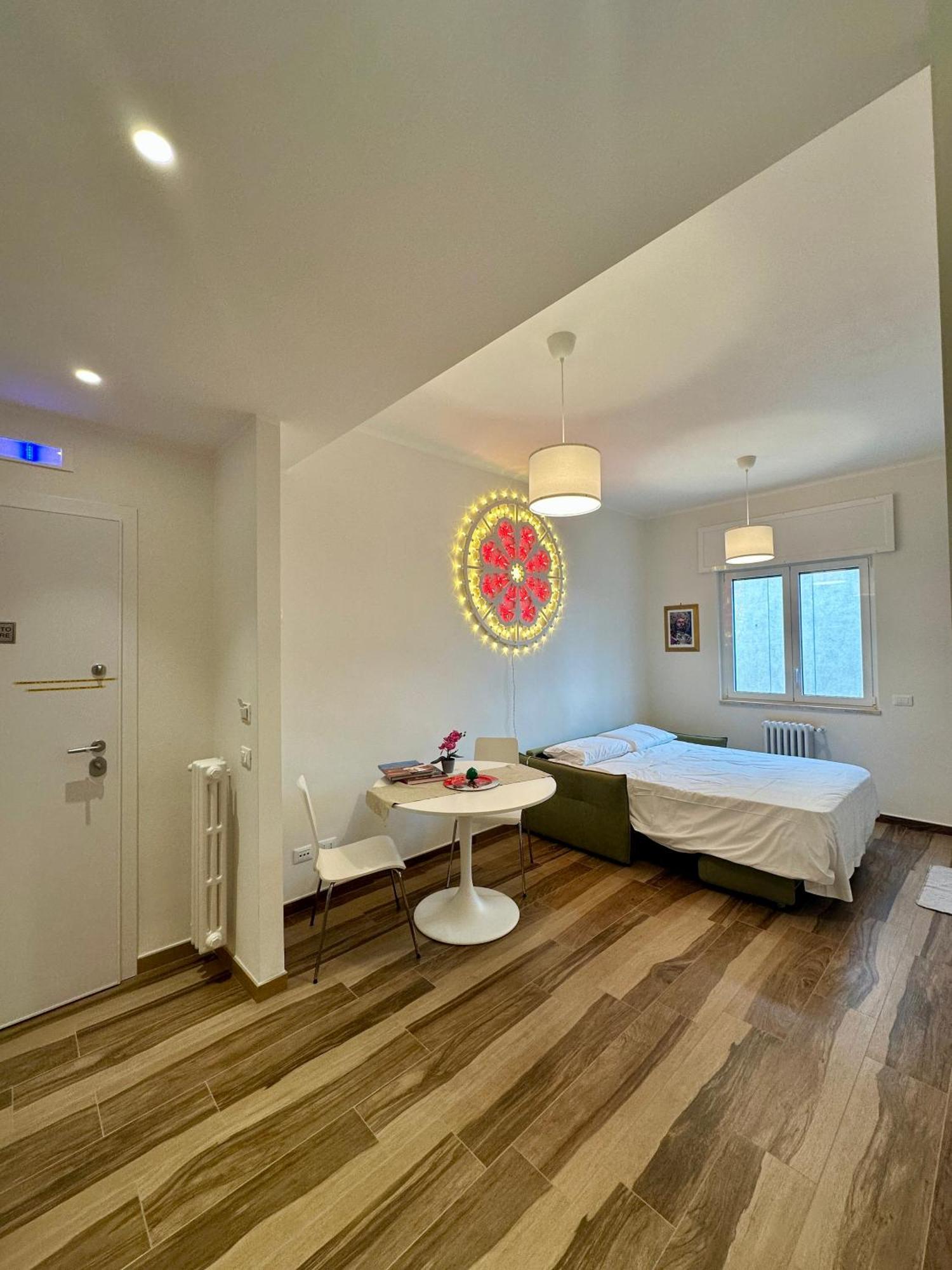Rainbow Luxury - Sea View Apartment
