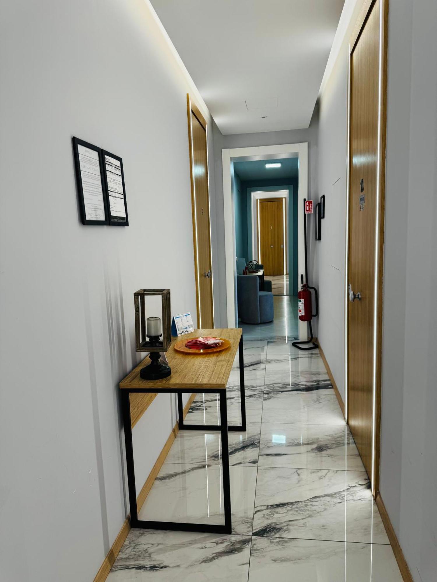 Manhattan & Guest house Bari