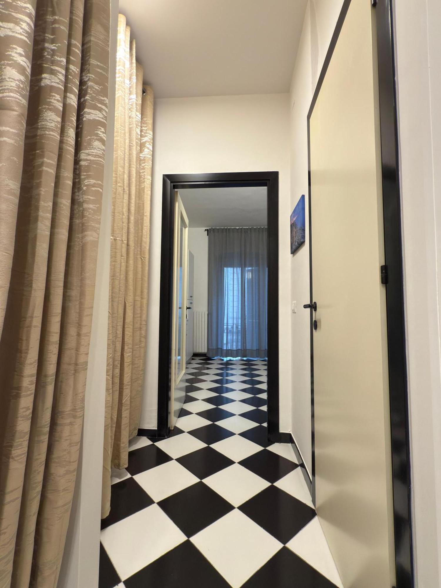 Apartment Icon - Almaluz *