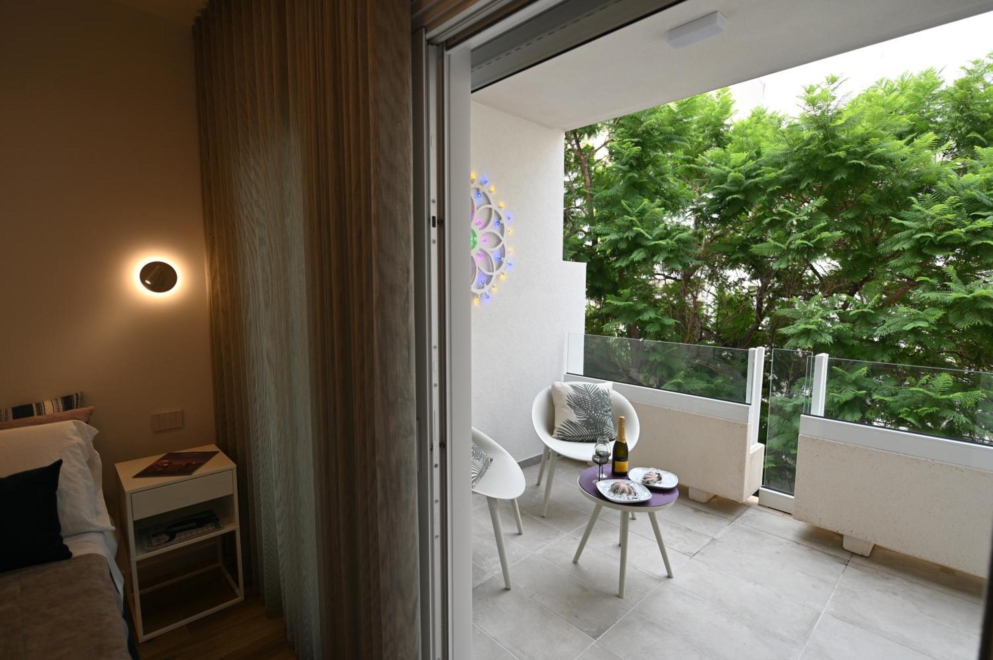 Me Too - Exclusive Appartement