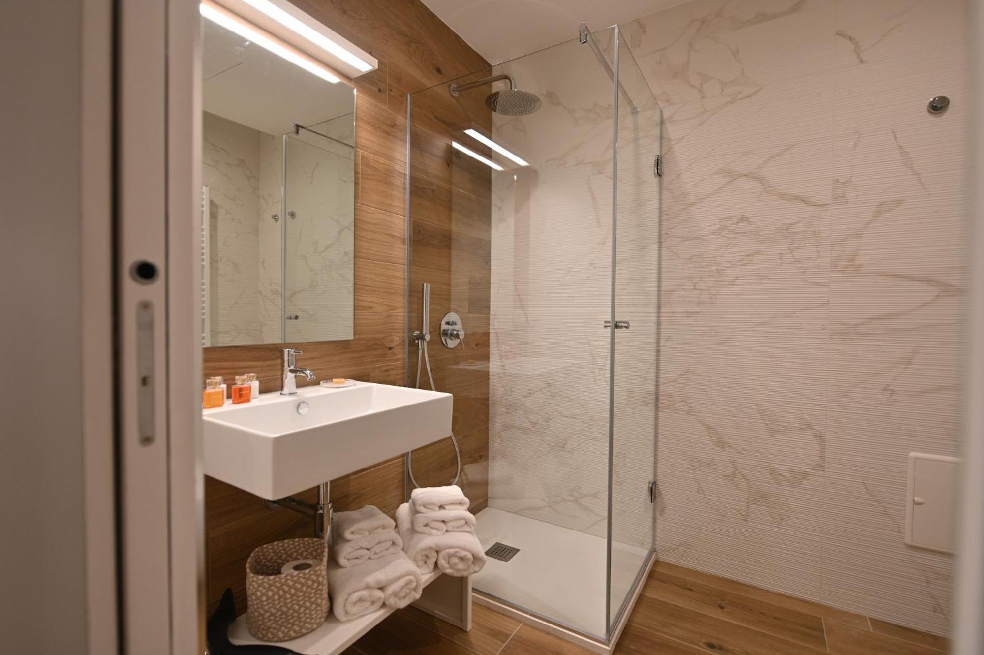 Me Too - Exclusive Appartement